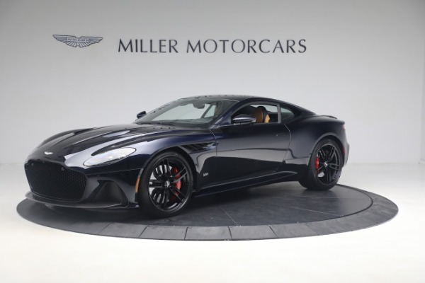 2019 Aston Martin DBS