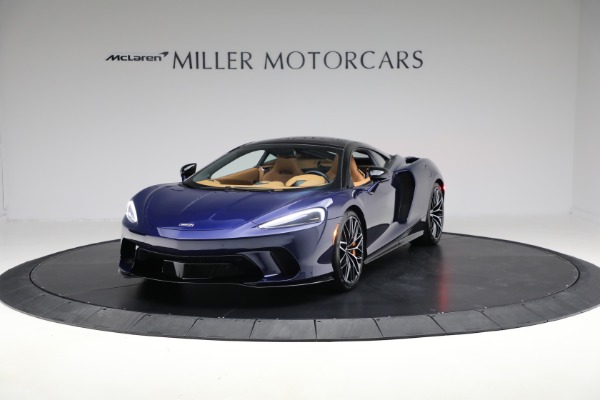 2023 McLaren GT
