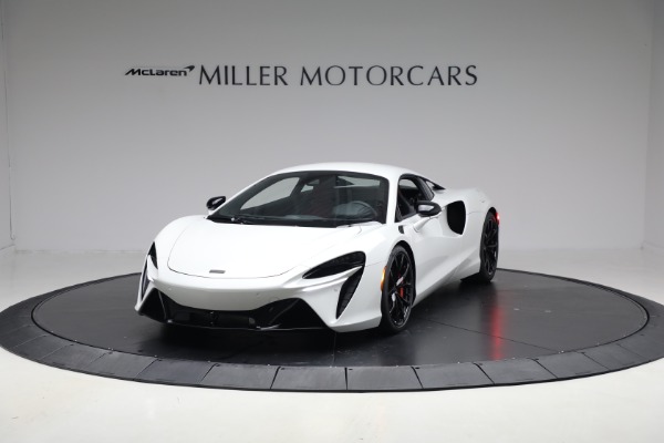 2026 McLaren Artura