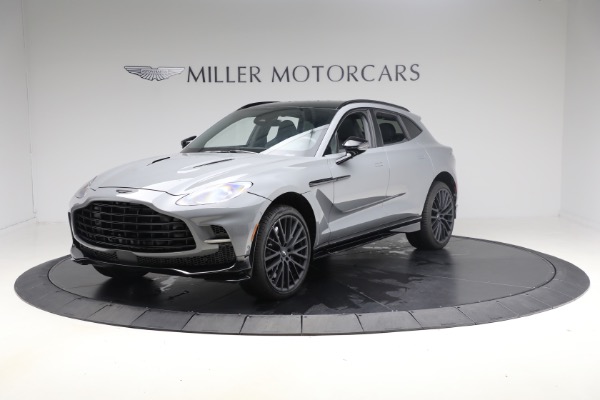 2025 Aston Martin DBX