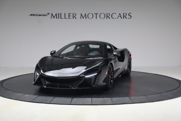2024 McLaren Artura
