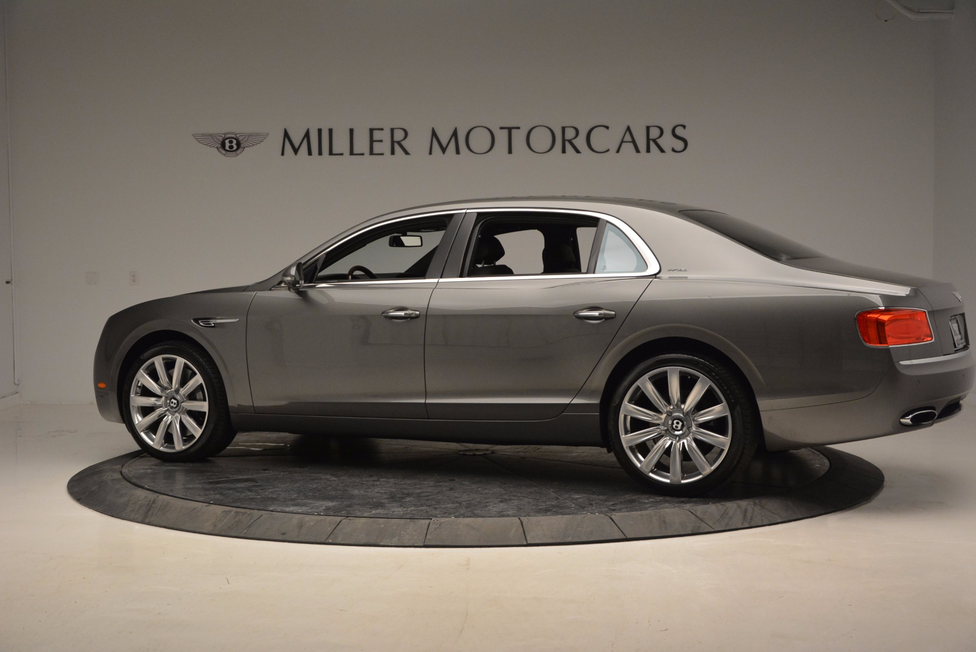 Used-2014-Bentley-Flying-Spur