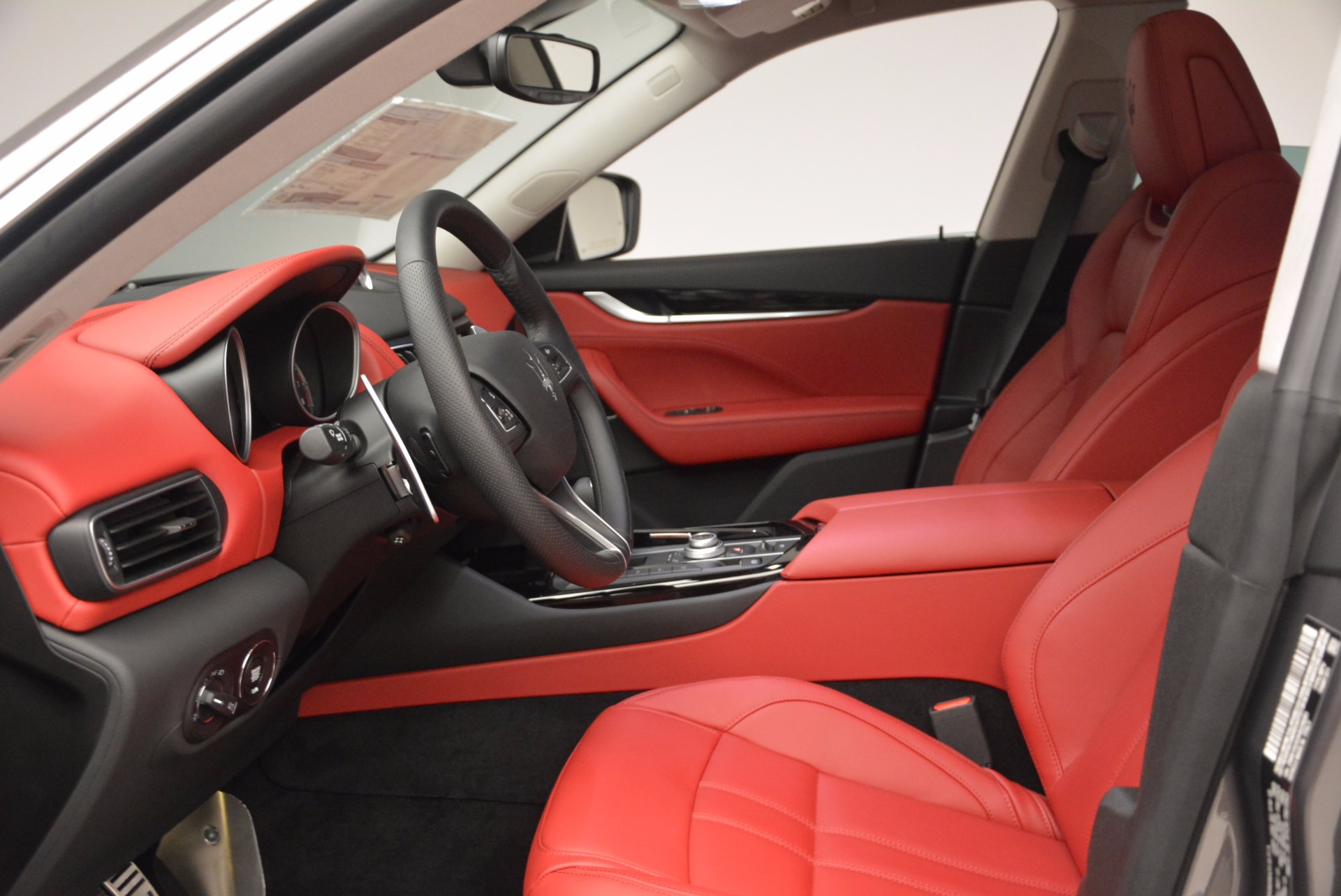 New-2017-Maserati-Levante