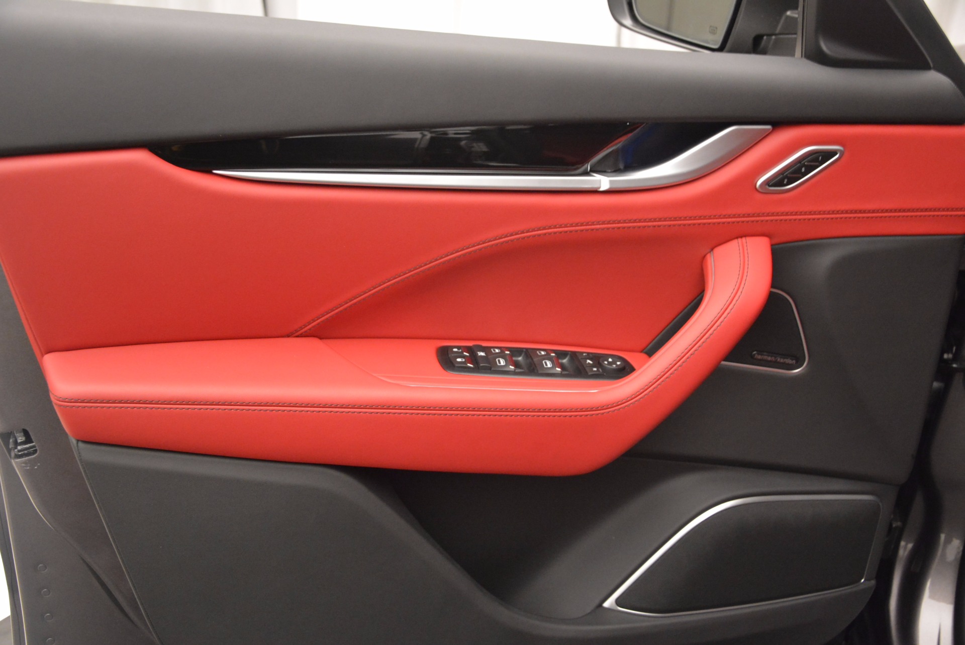 New-2017-Maserati-Levante