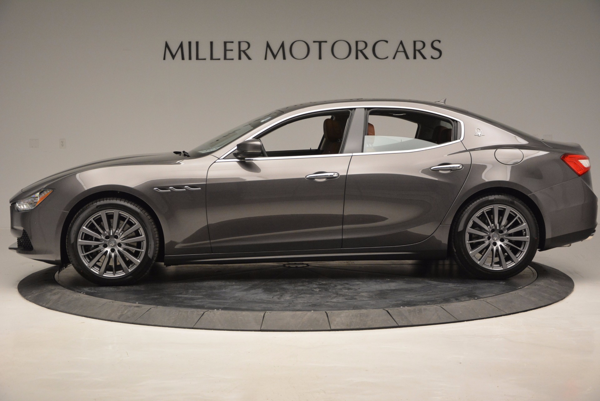 New-2017-Maserati-Ghibli-S-Q4