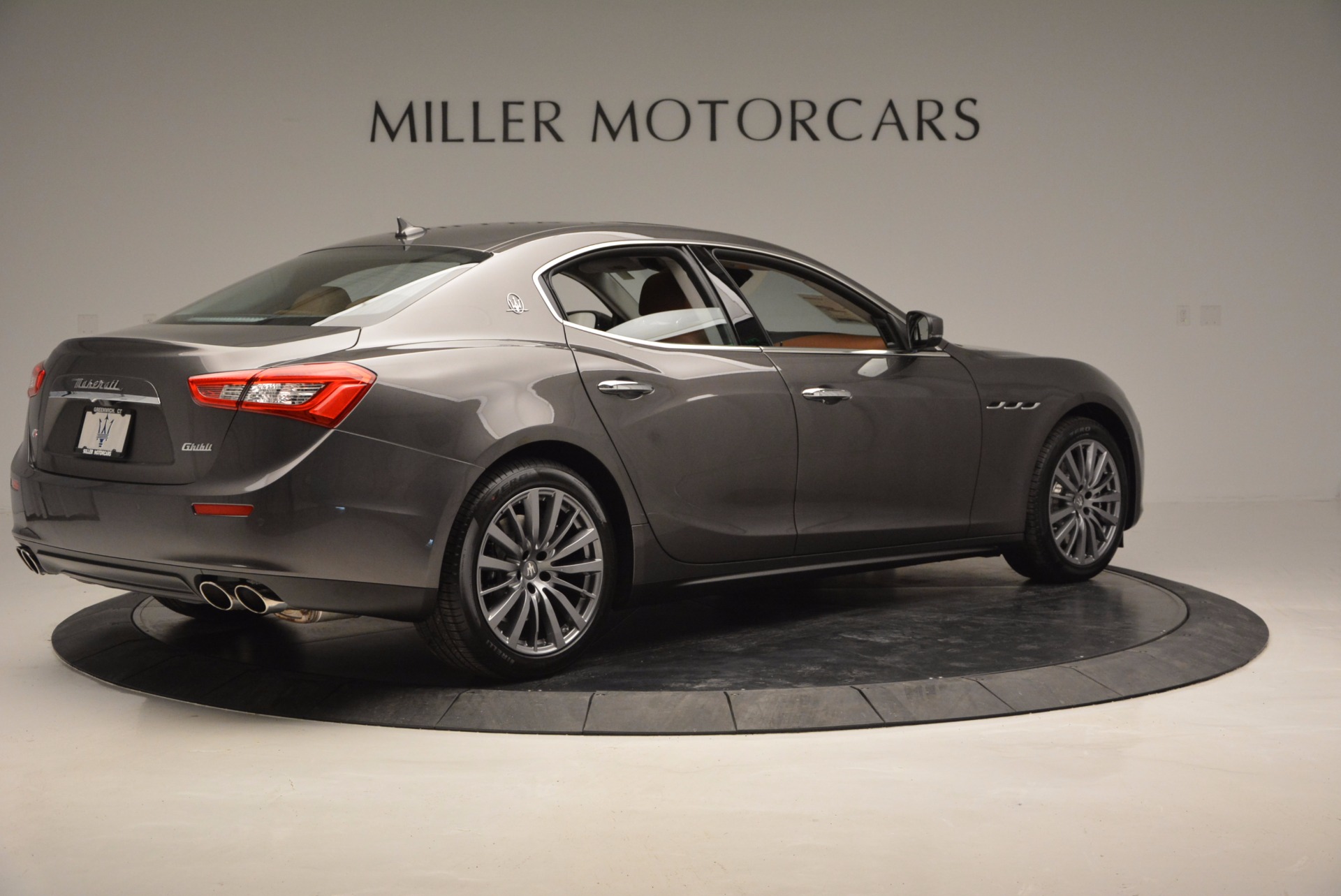 New-2017-Maserati-Ghibli-S-Q4