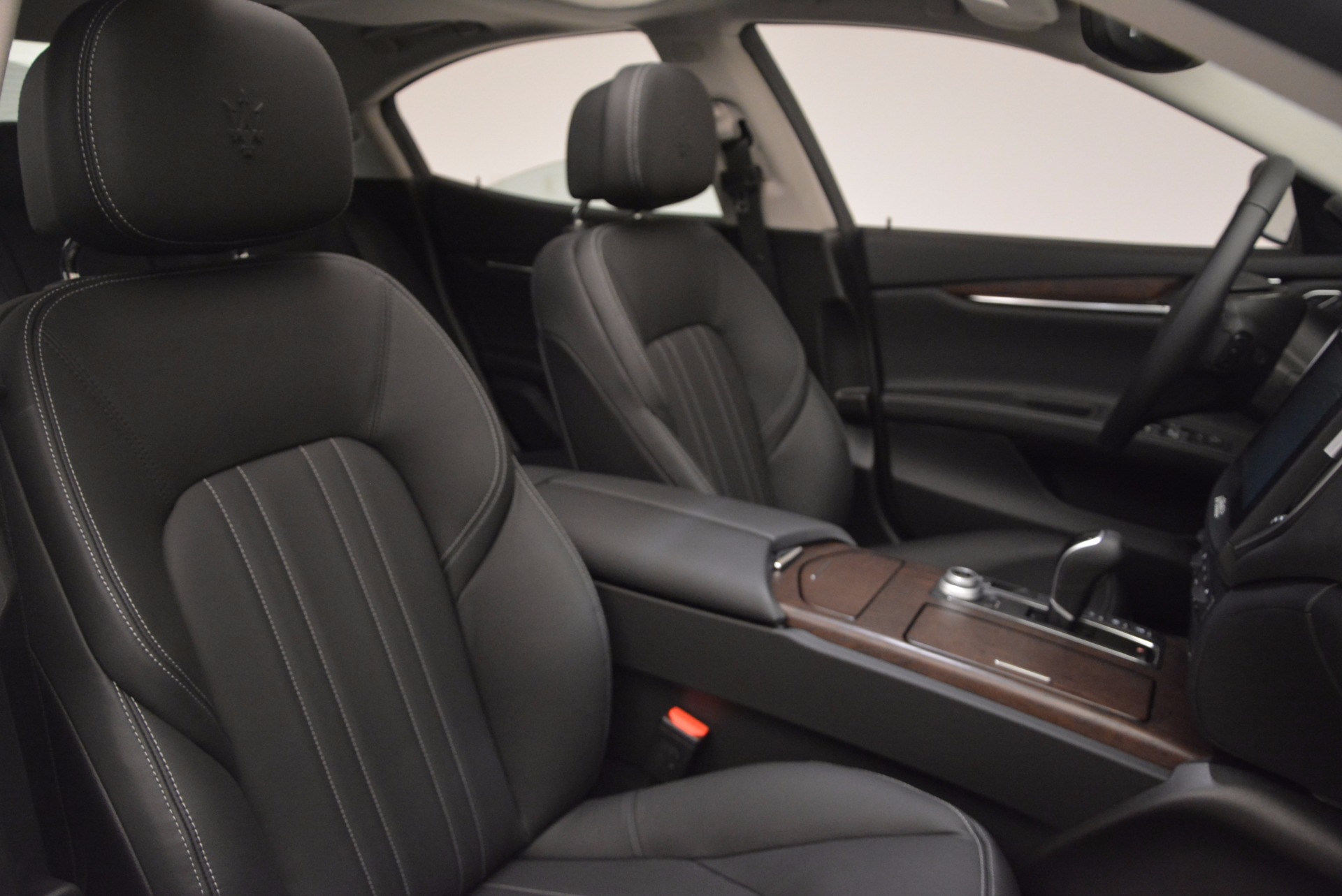 New-2017-Maserati-Ghibli-S-Q4