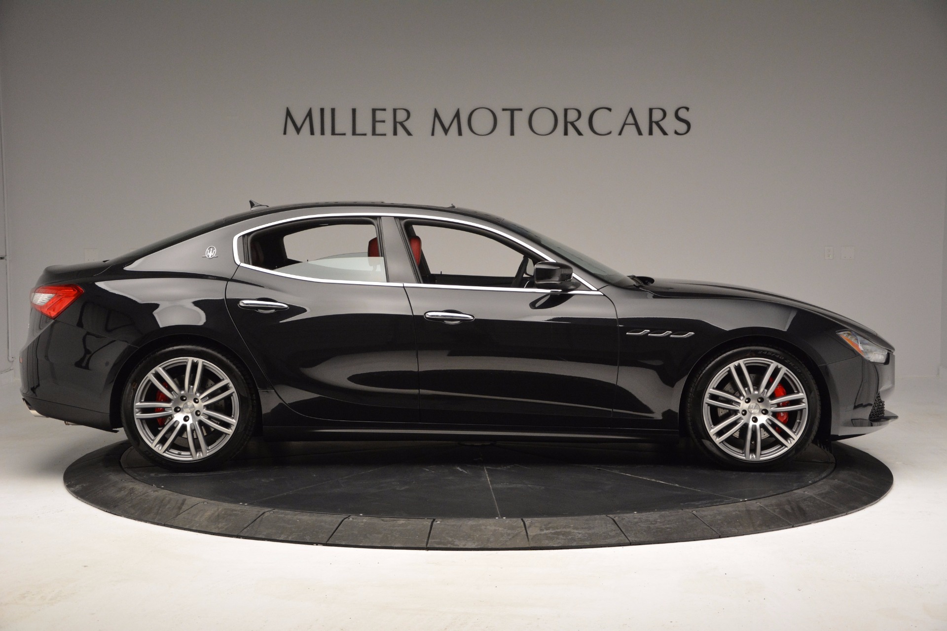 New-2017-Maserati-Ghibli-S-Q4