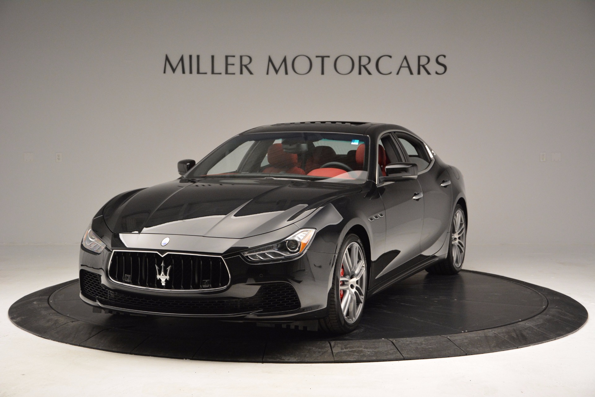New-2017-Maserati-Ghibli-S-Q4