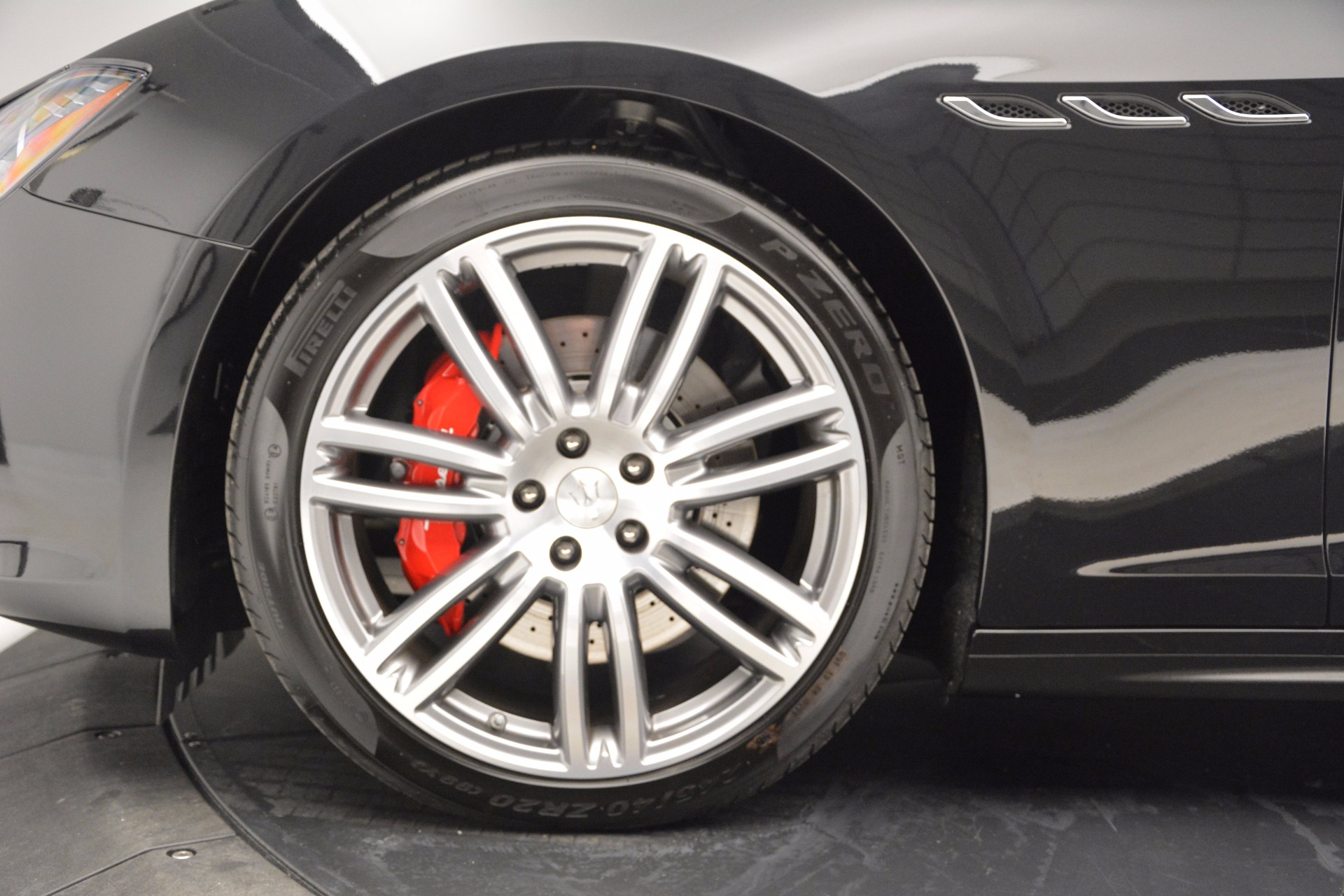 New-2017-Maserati-Ghibli-S-Q4