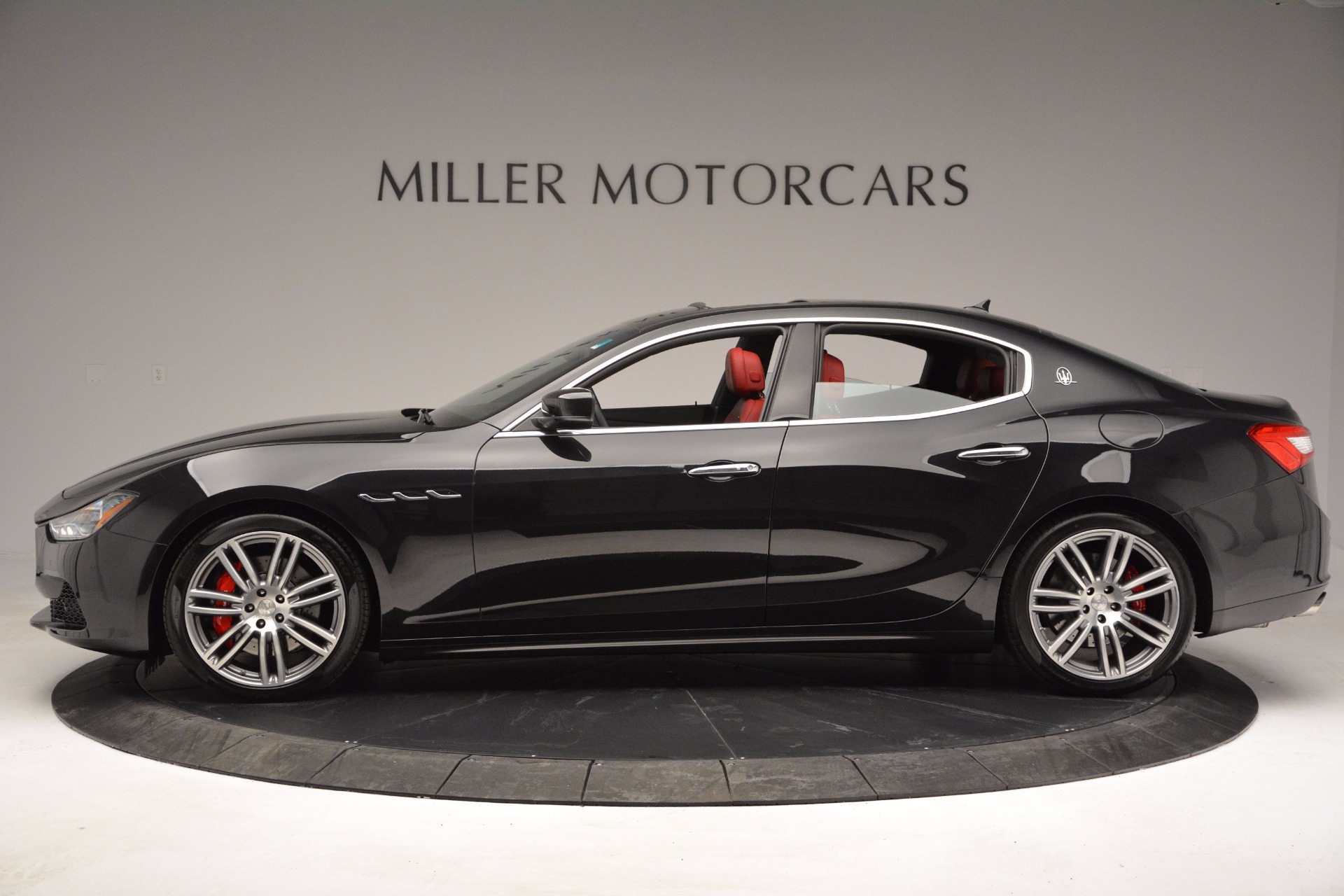 New-2017-Maserati-Ghibli-S-Q4