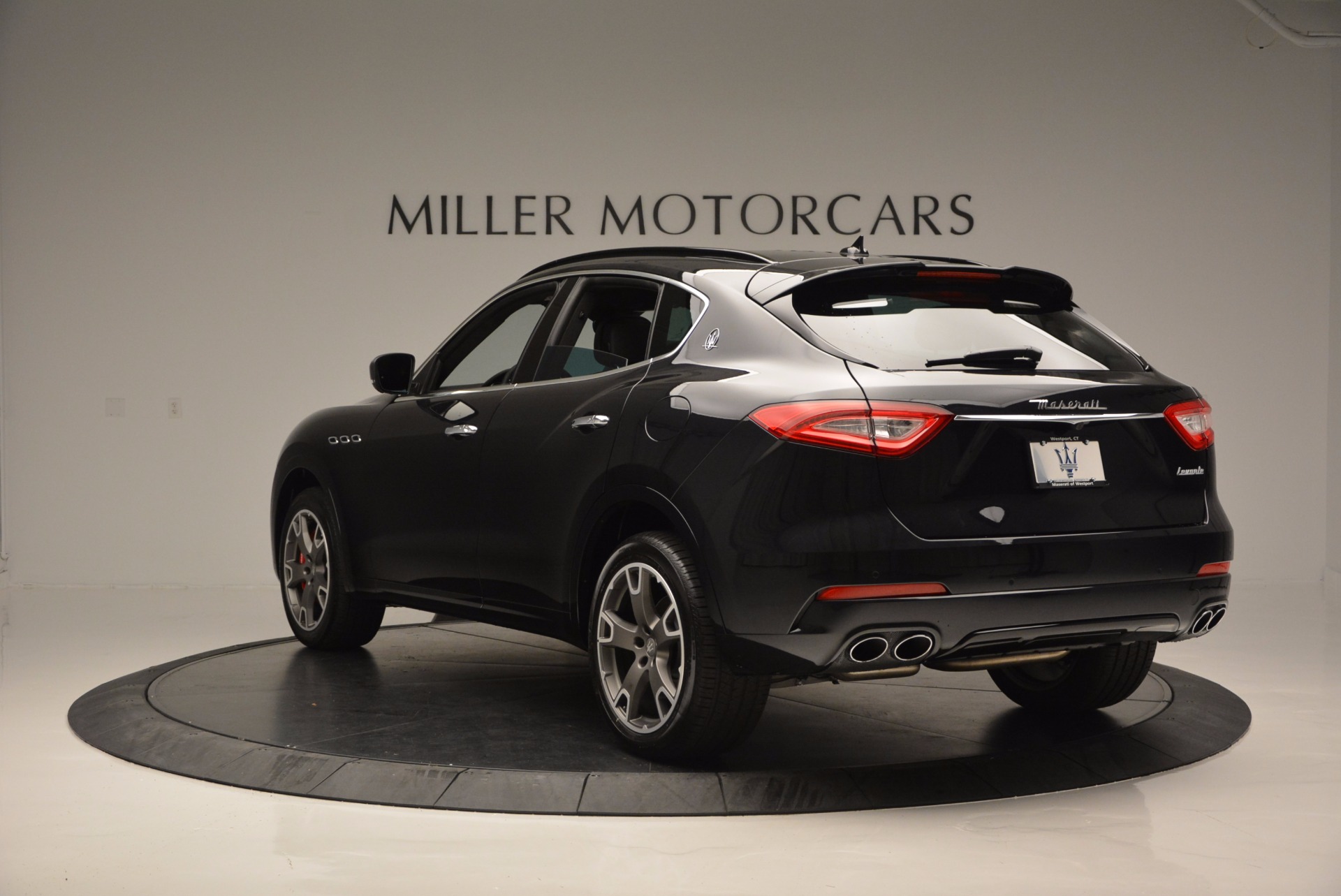 New-2017-Maserati-Levante