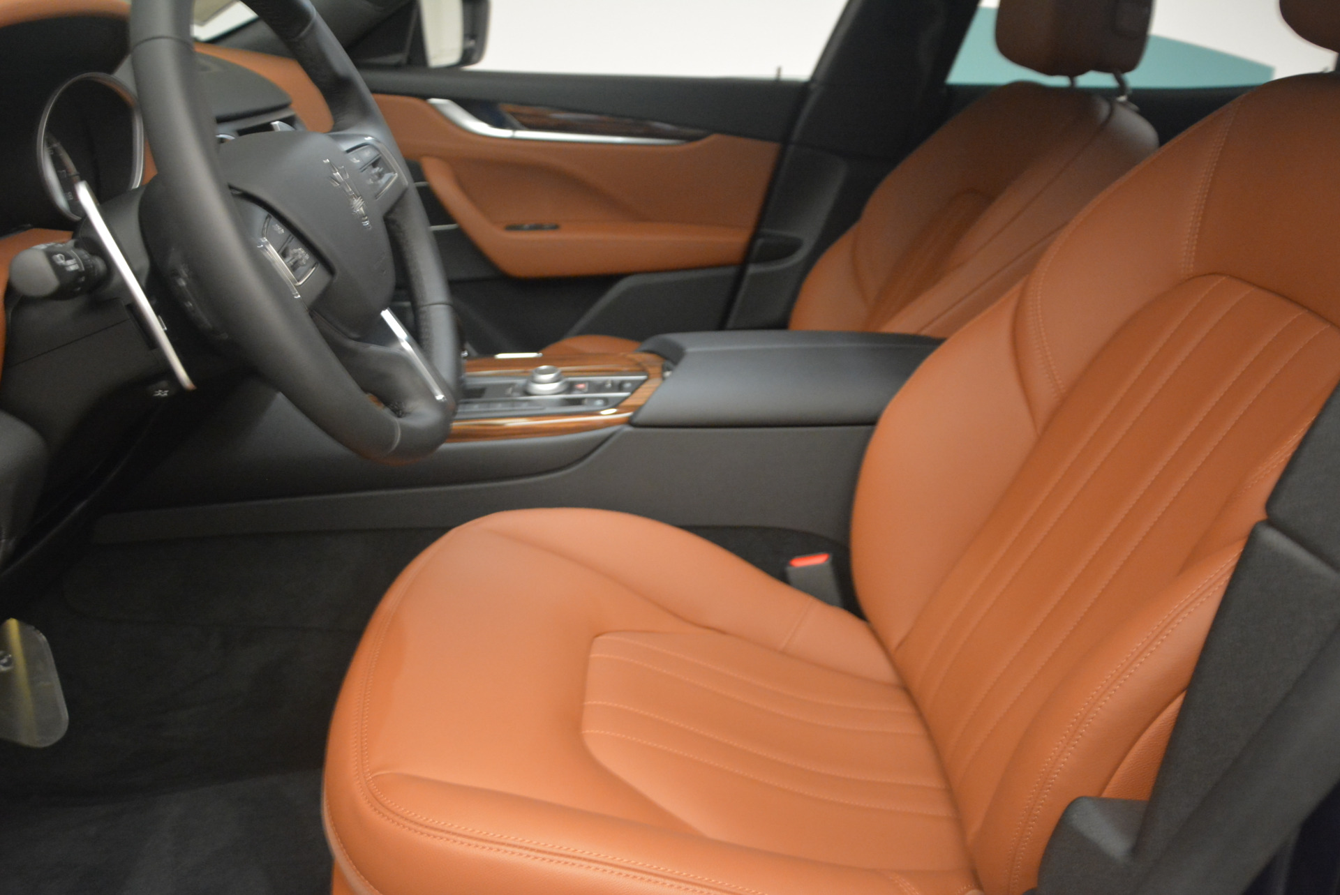 New-2017-Maserati-Levante