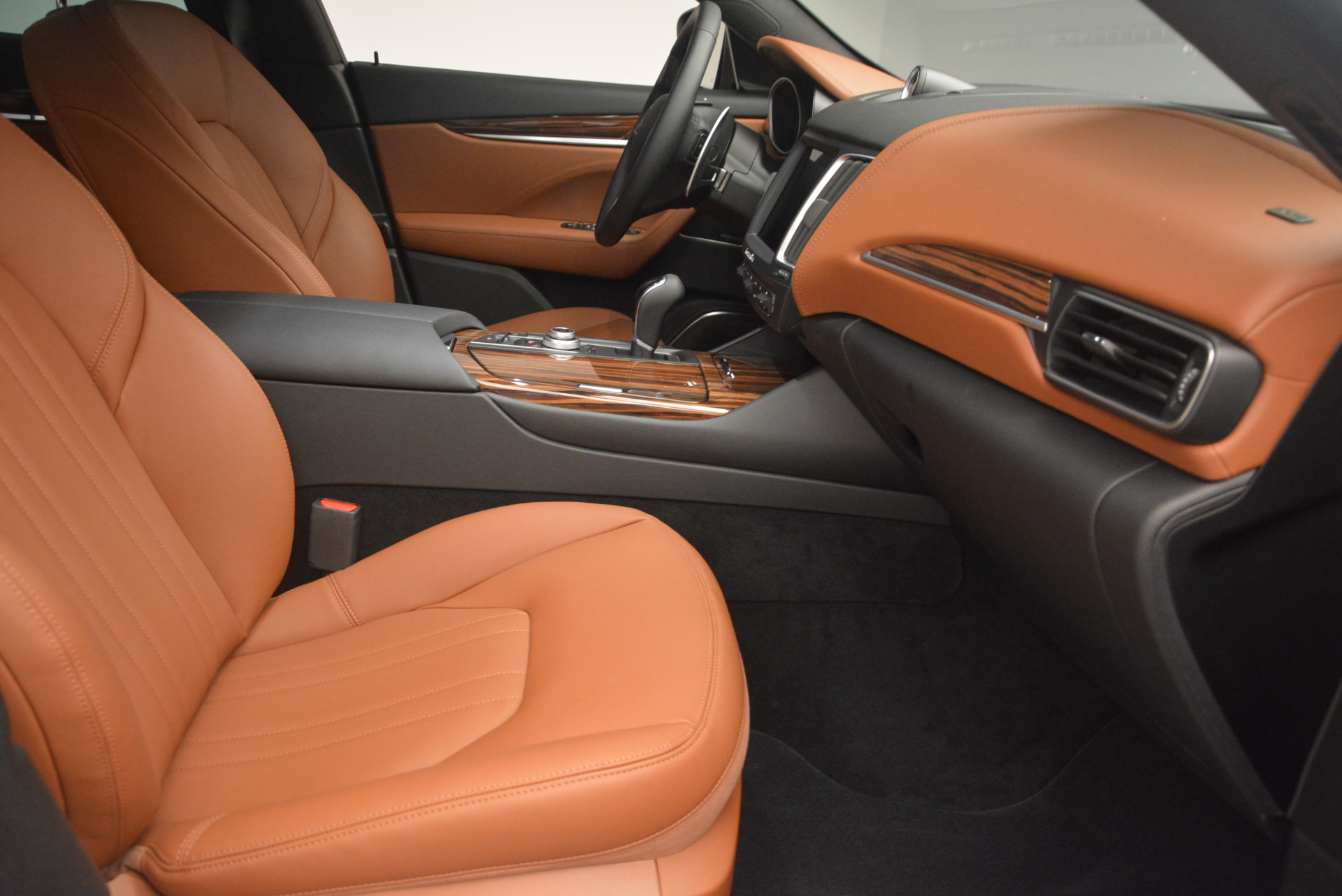 New-2017-Maserati-Levante