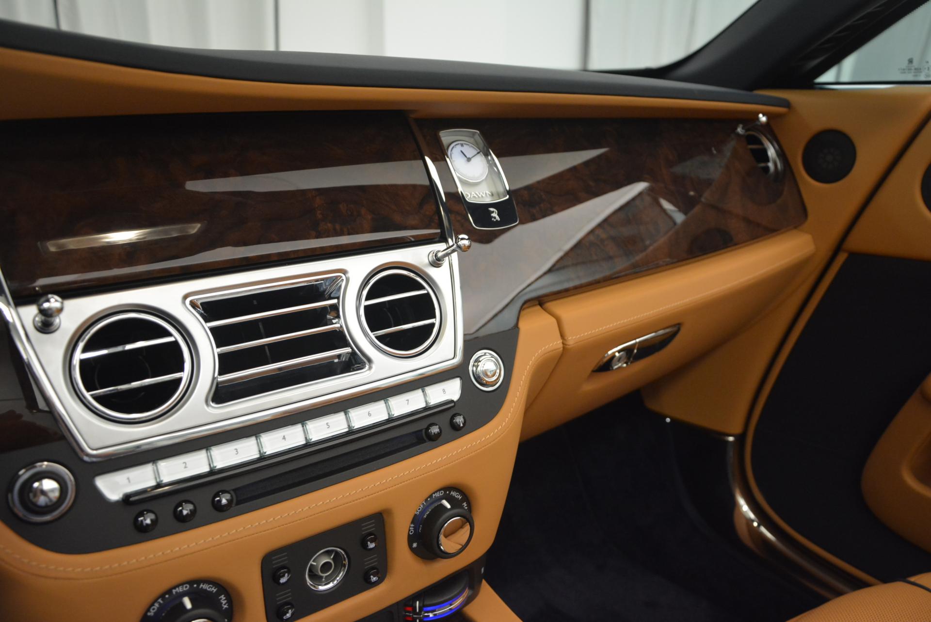 New-2016-Rolls-Royce-Dawn