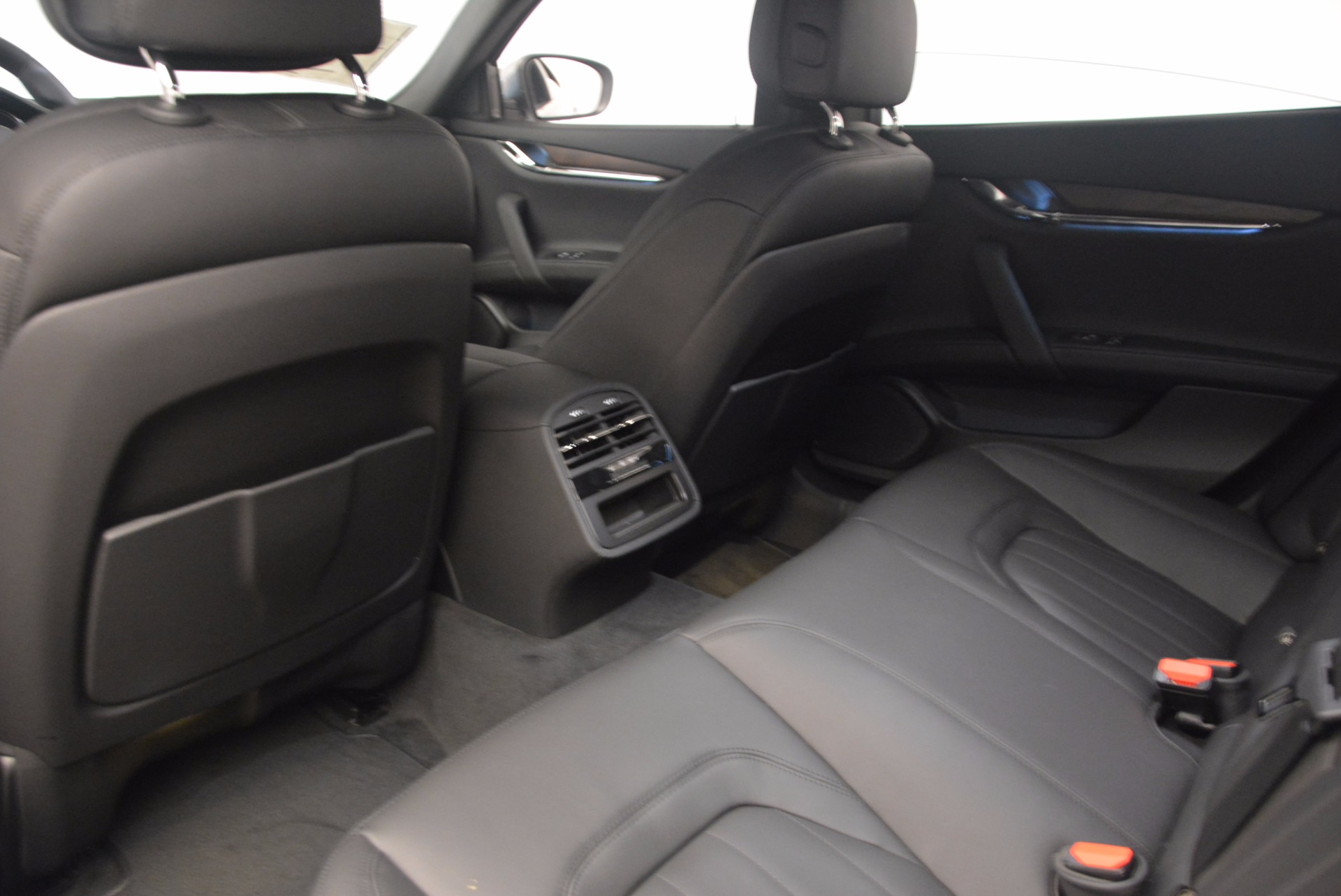 New-2017-Maserati-Quattroporte-SQ4