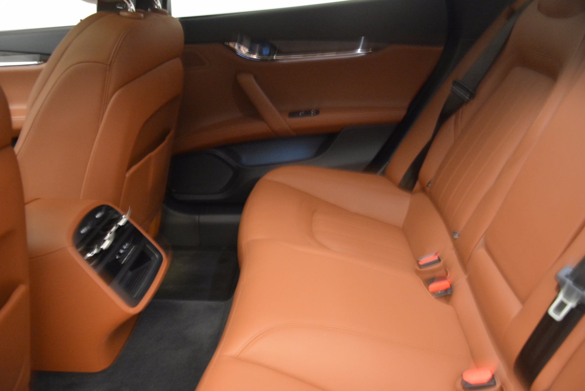 New-2017-Maserati-Quattroporte-S-Q4