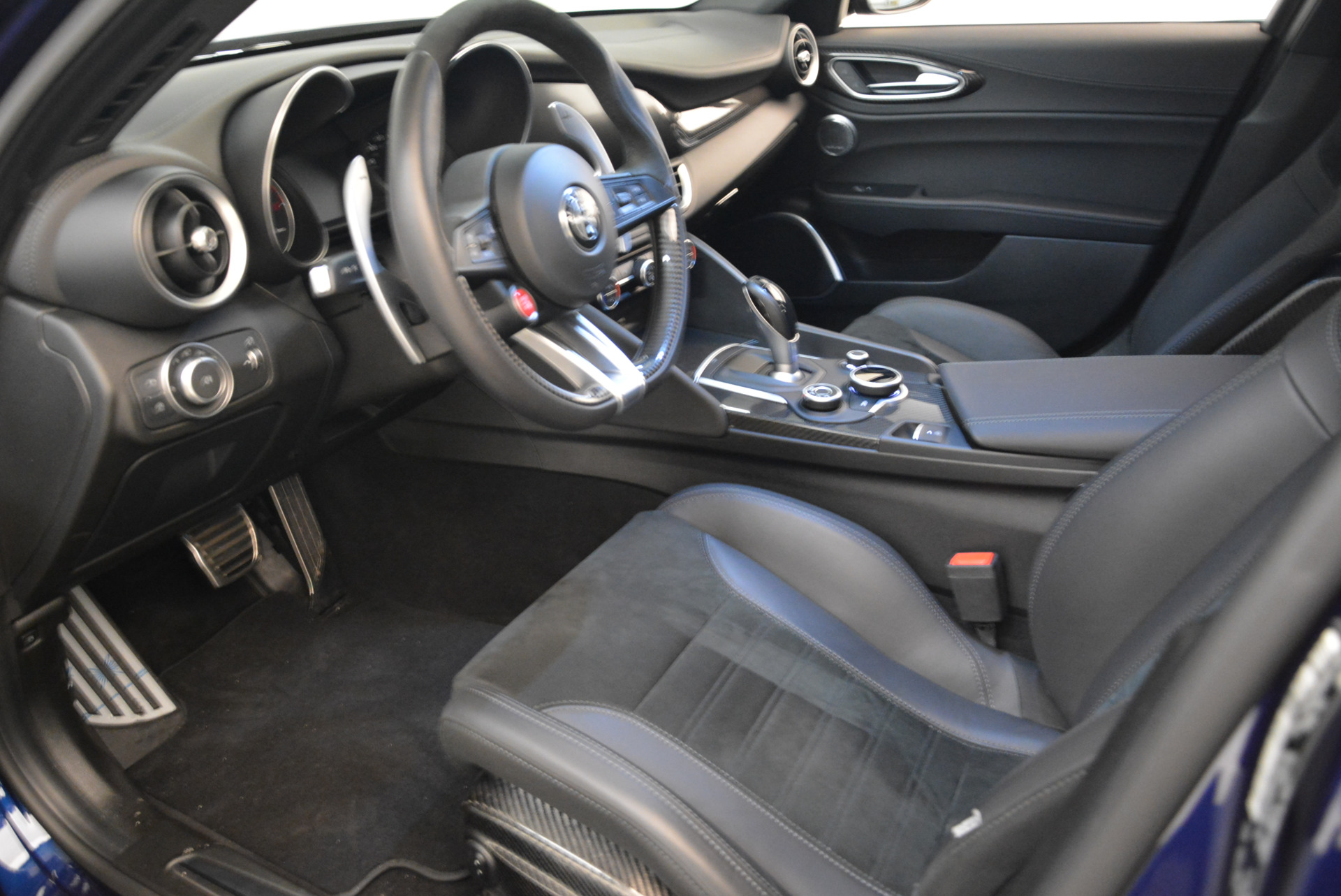 Used-2017-Alfa-Romeo-Giulia-Quadrifoglio