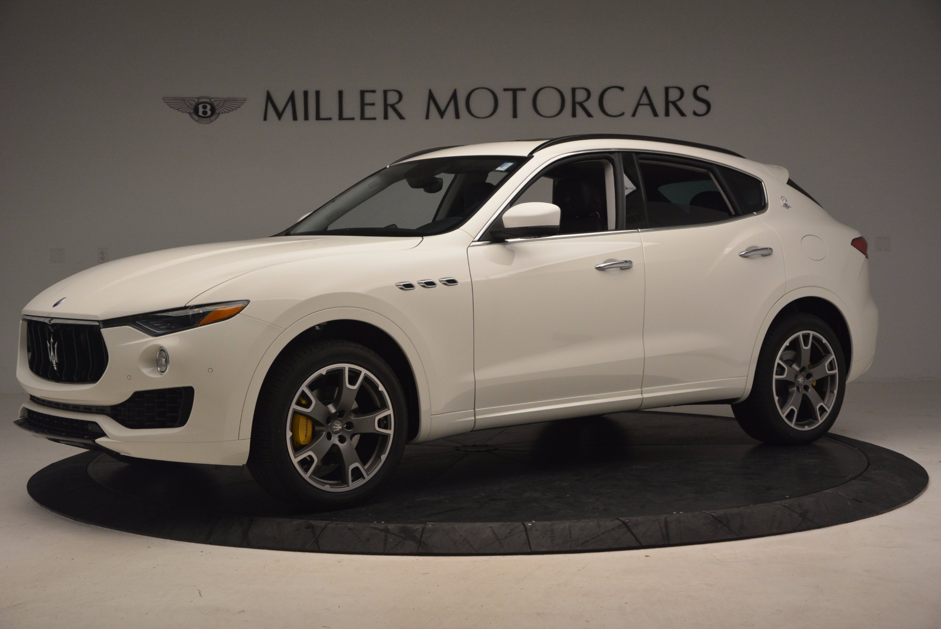 New-2017-Maserati-Levante-S-Q4
