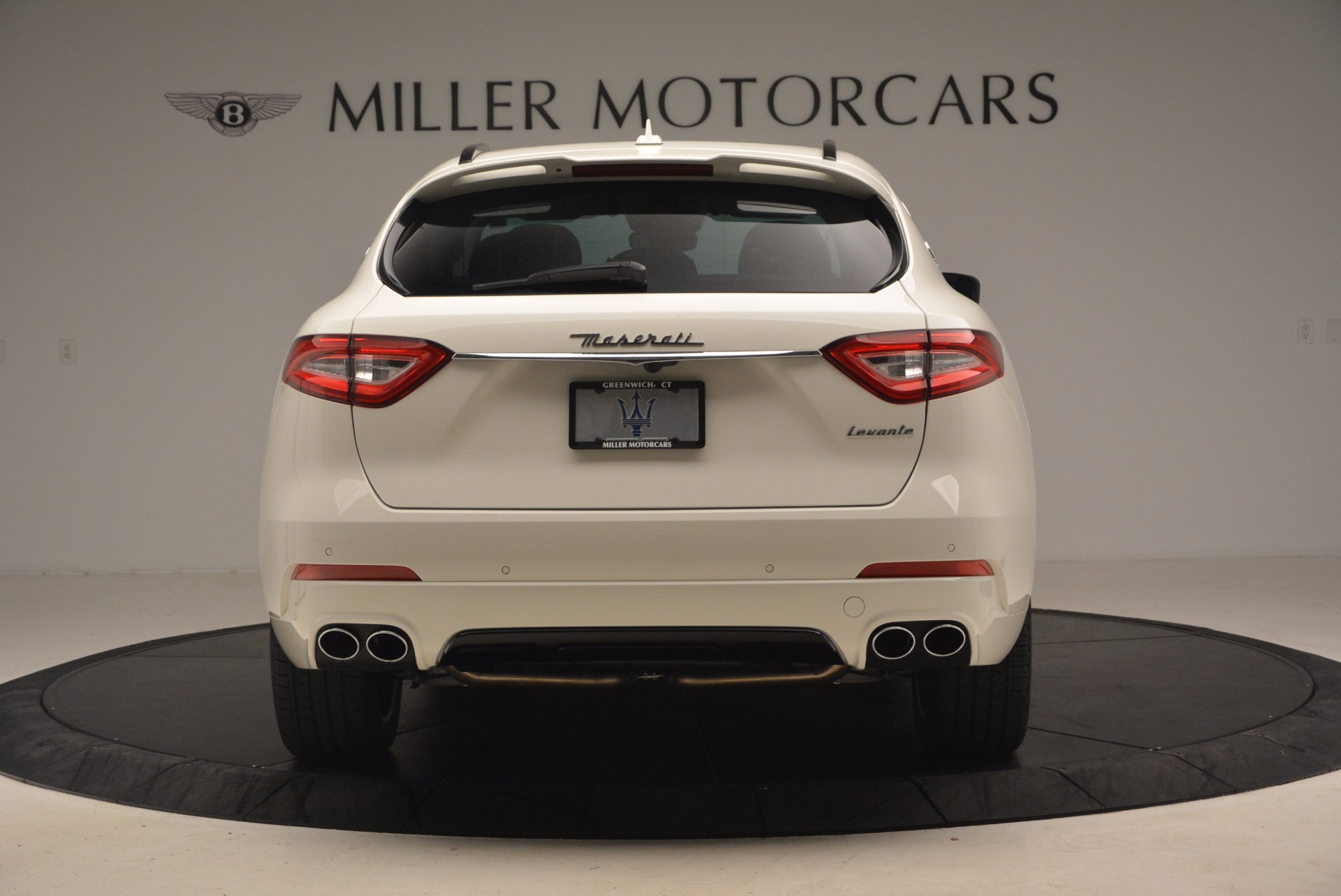 New-2017-Maserati-Levante-S-Q4