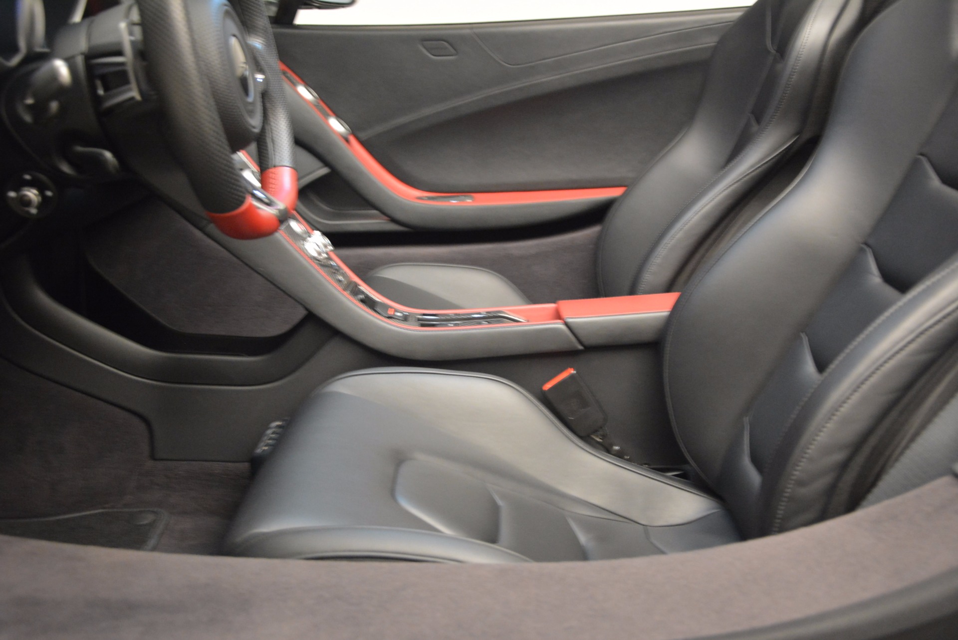 Used-2016-McLaren-650S-Spider