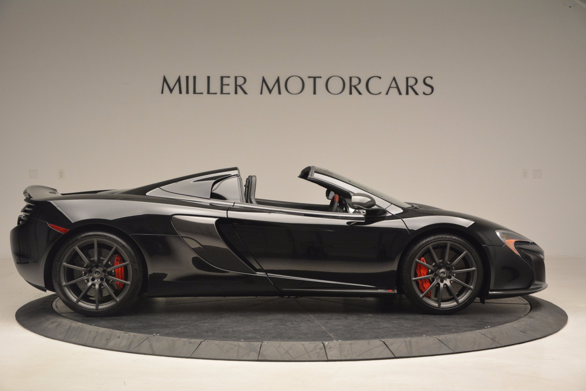 Used-2016-McLaren-650S-Spider