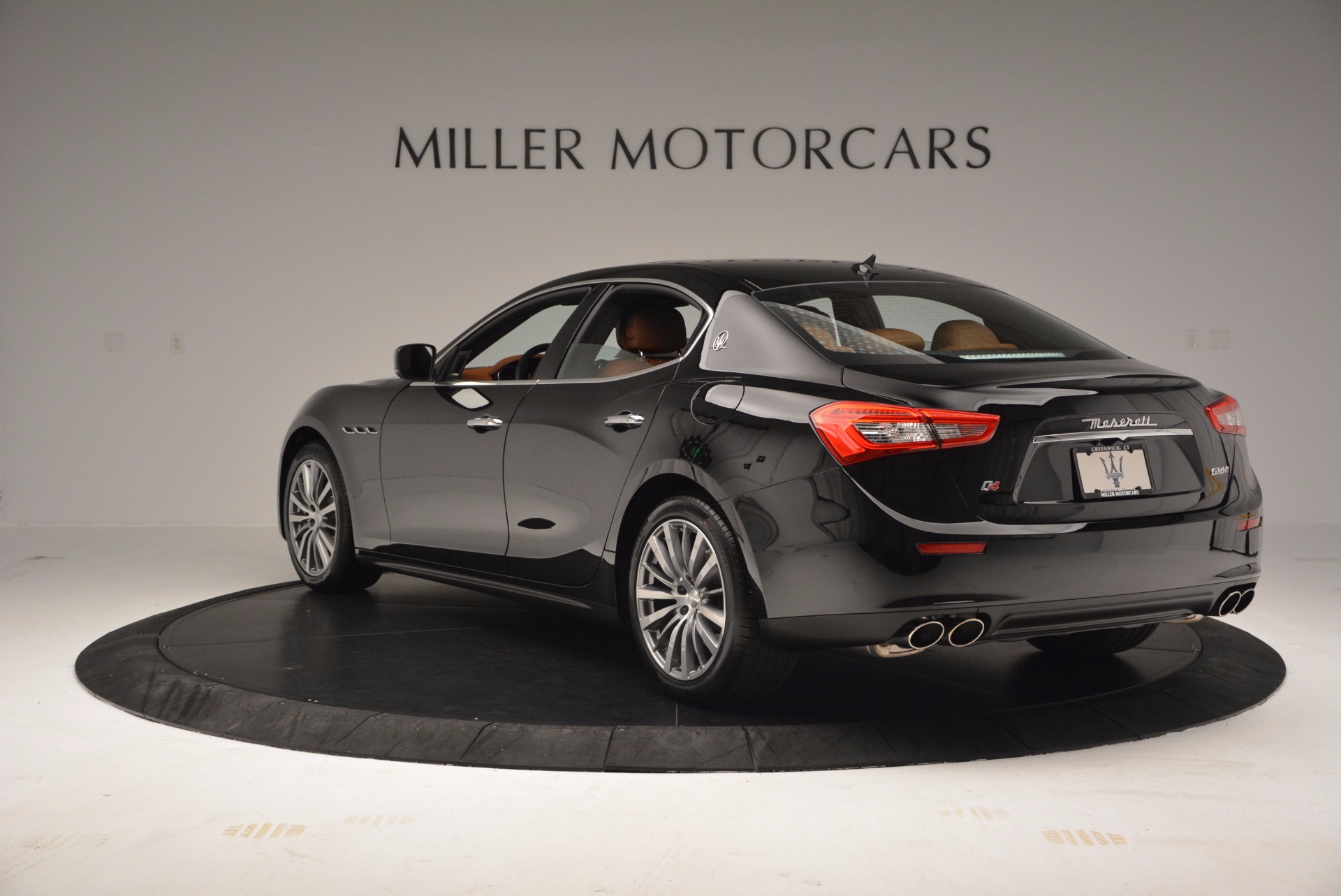 New-2017-Maserati-Ghibli-S-Q4-EX-Loaner