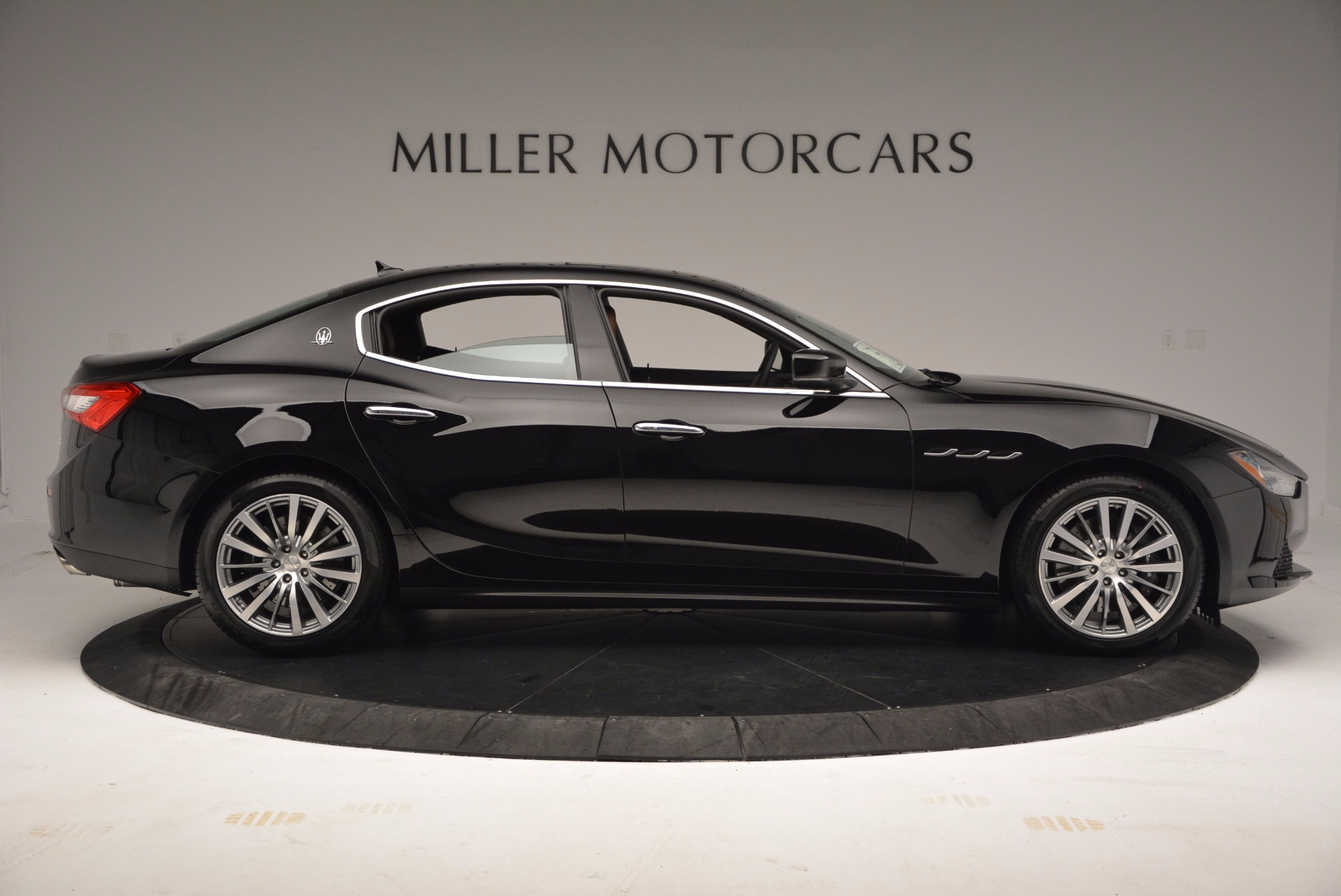 New-2017-Maserati-Ghibli-S-Q4-EX-Loaner