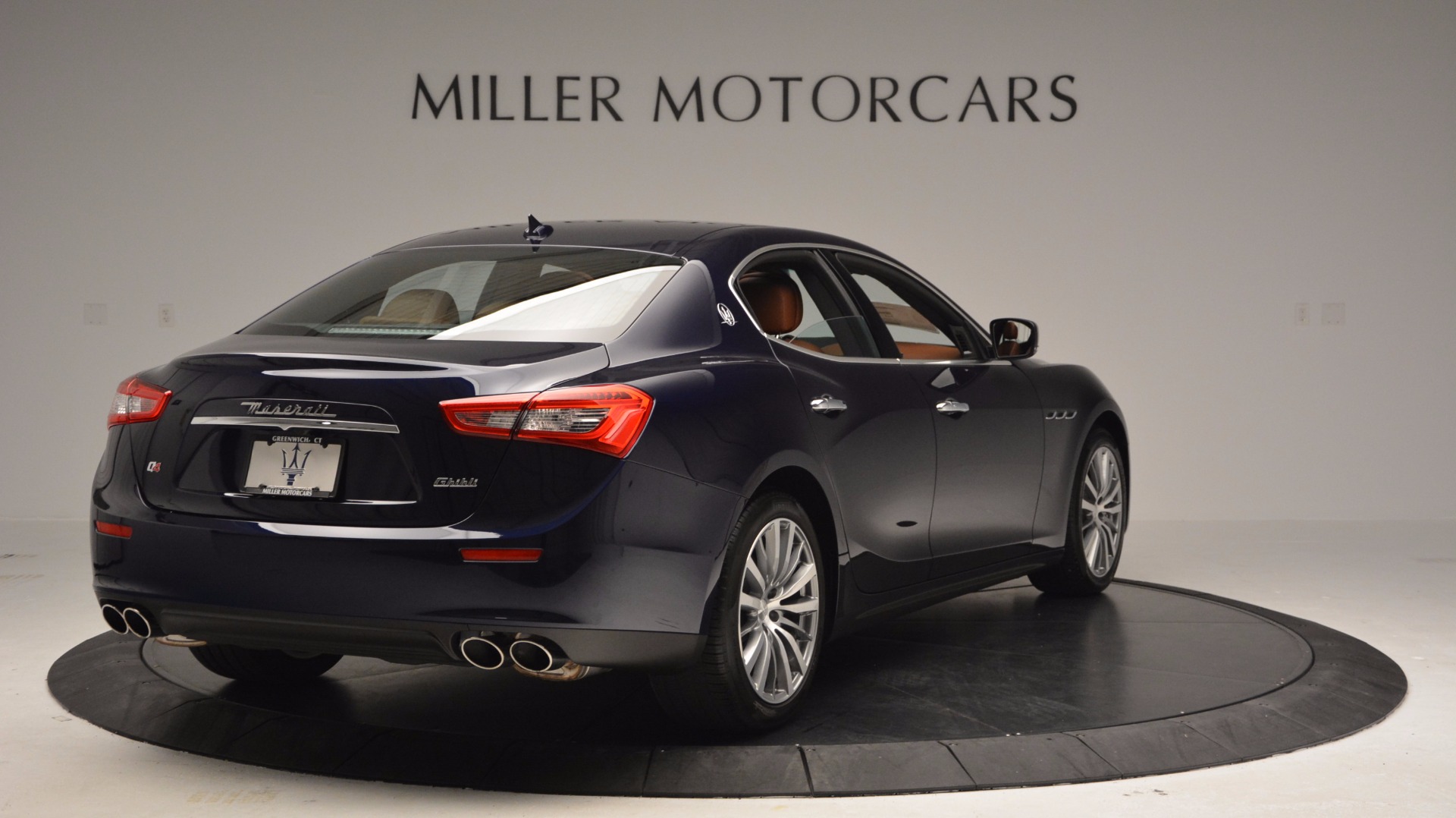 New-2017-Maserati-Ghibli-S-Q4