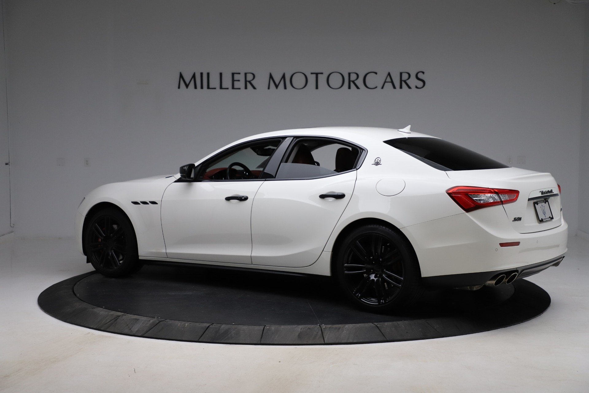 Used-2017-Maserati-Ghibli-S-Q4