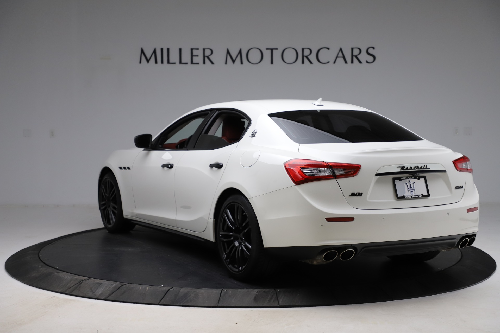 Used-2017-Maserati-Ghibli-S-Q4