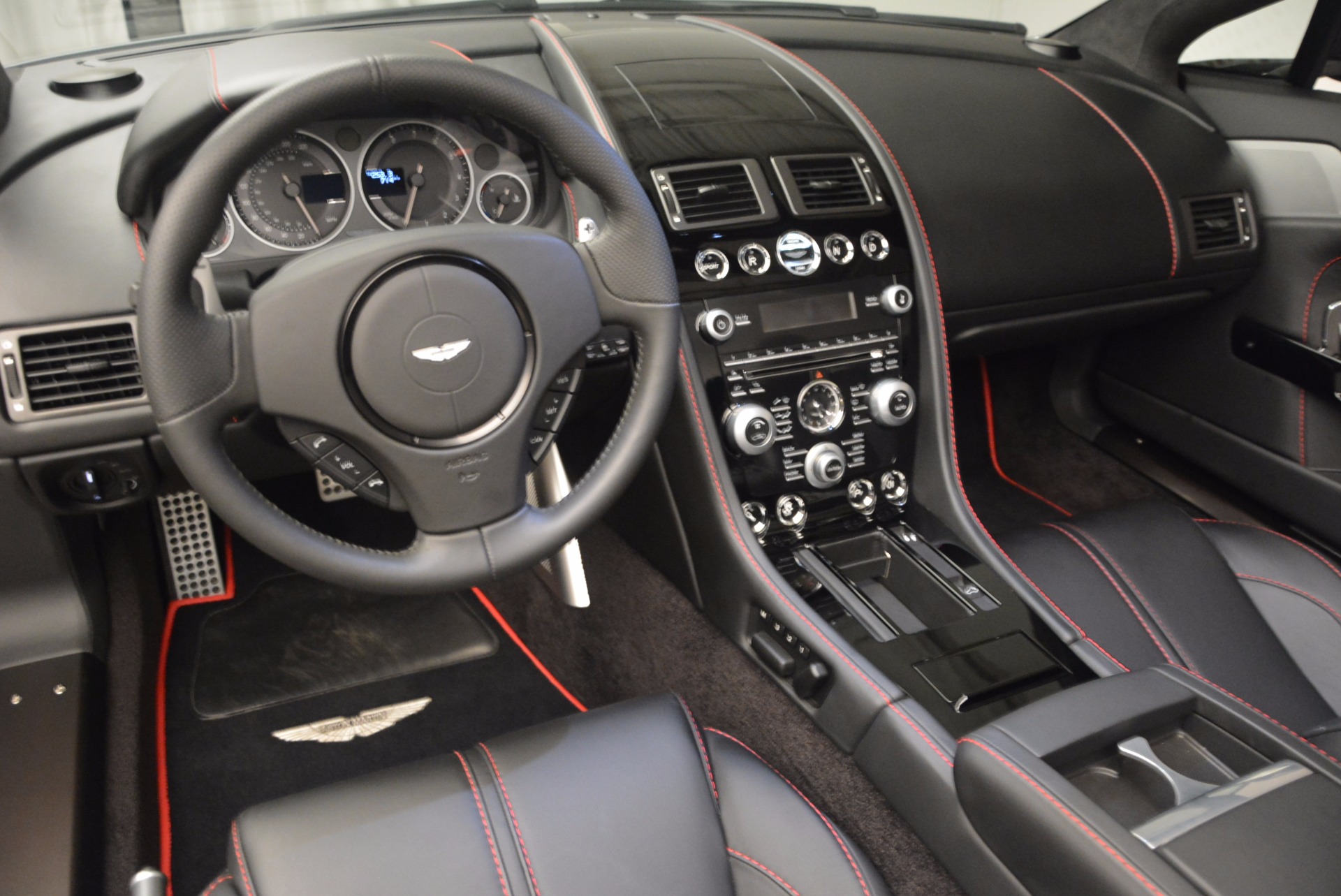 Used-2015-Aston-Martin-V12-Vantage-S-Roadster