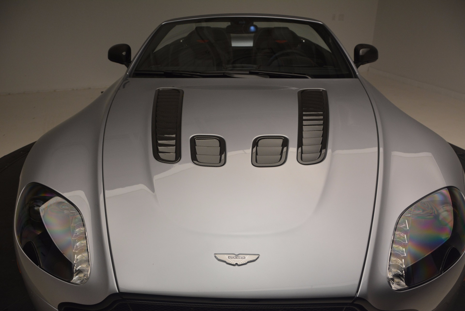Used-2015-Aston-Martin-V12-Vantage-S-Roadster