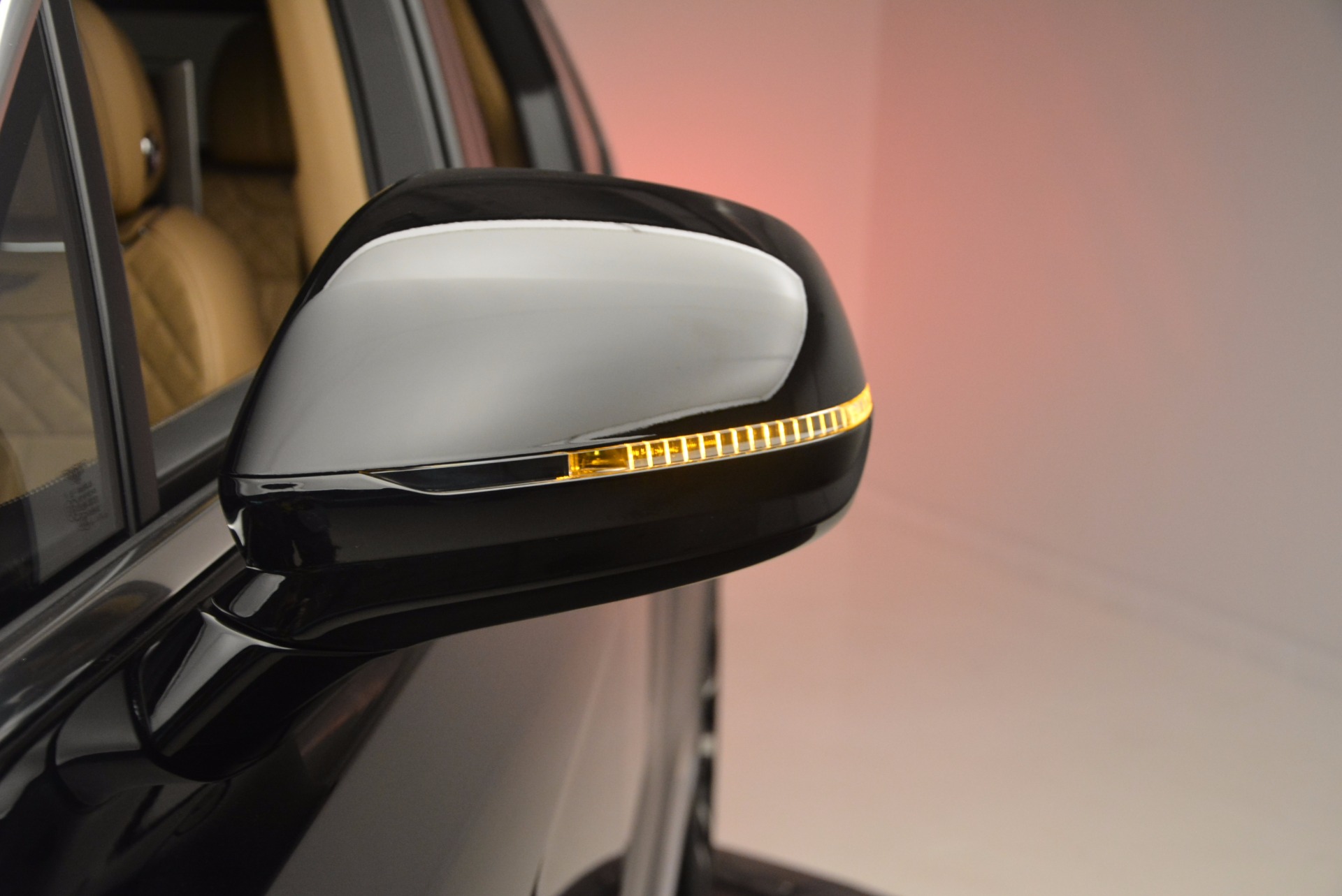 Used-2017-Bentley-Bentayga