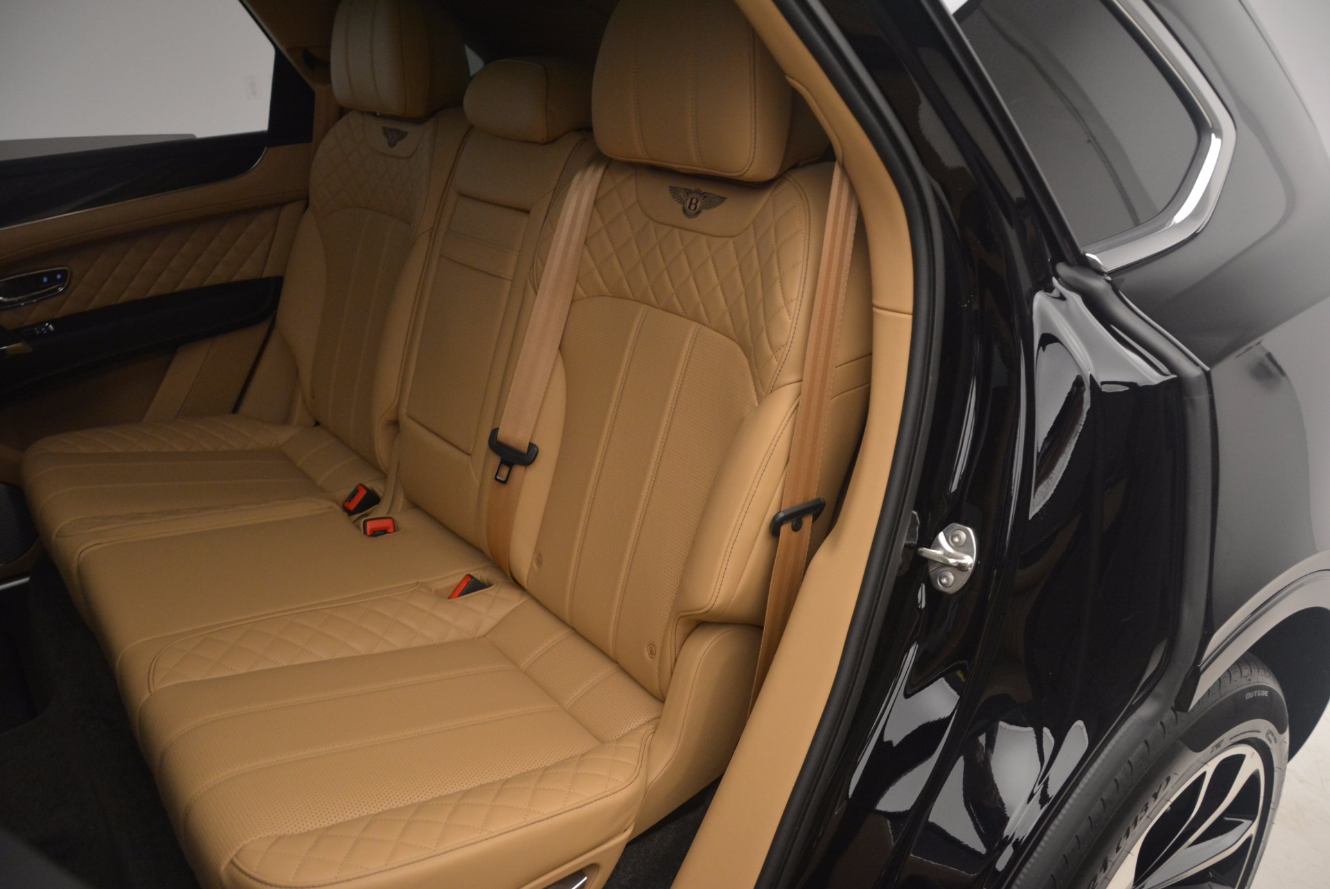 Used-2017-Bentley-Bentayga