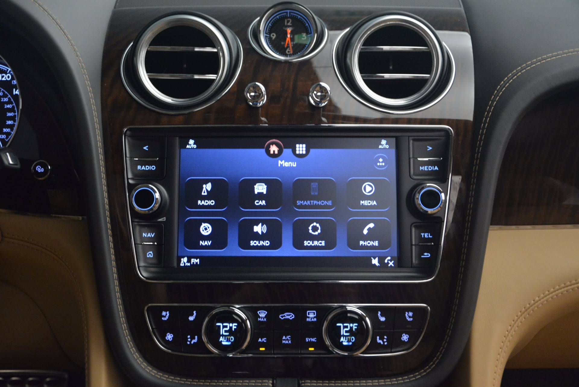 Used-2017-Bentley-Bentayga