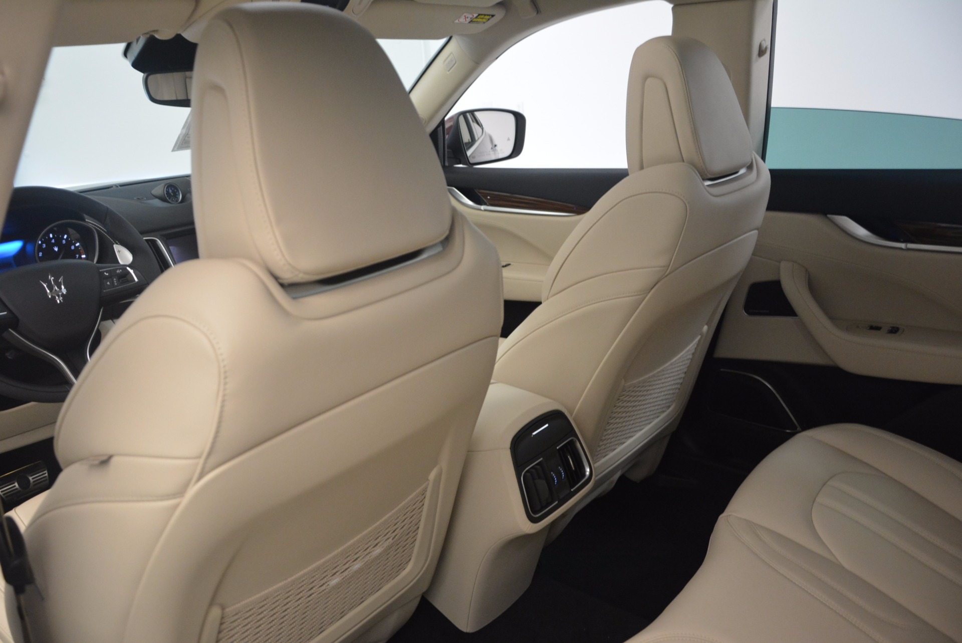 New-2017-Maserati-Levante