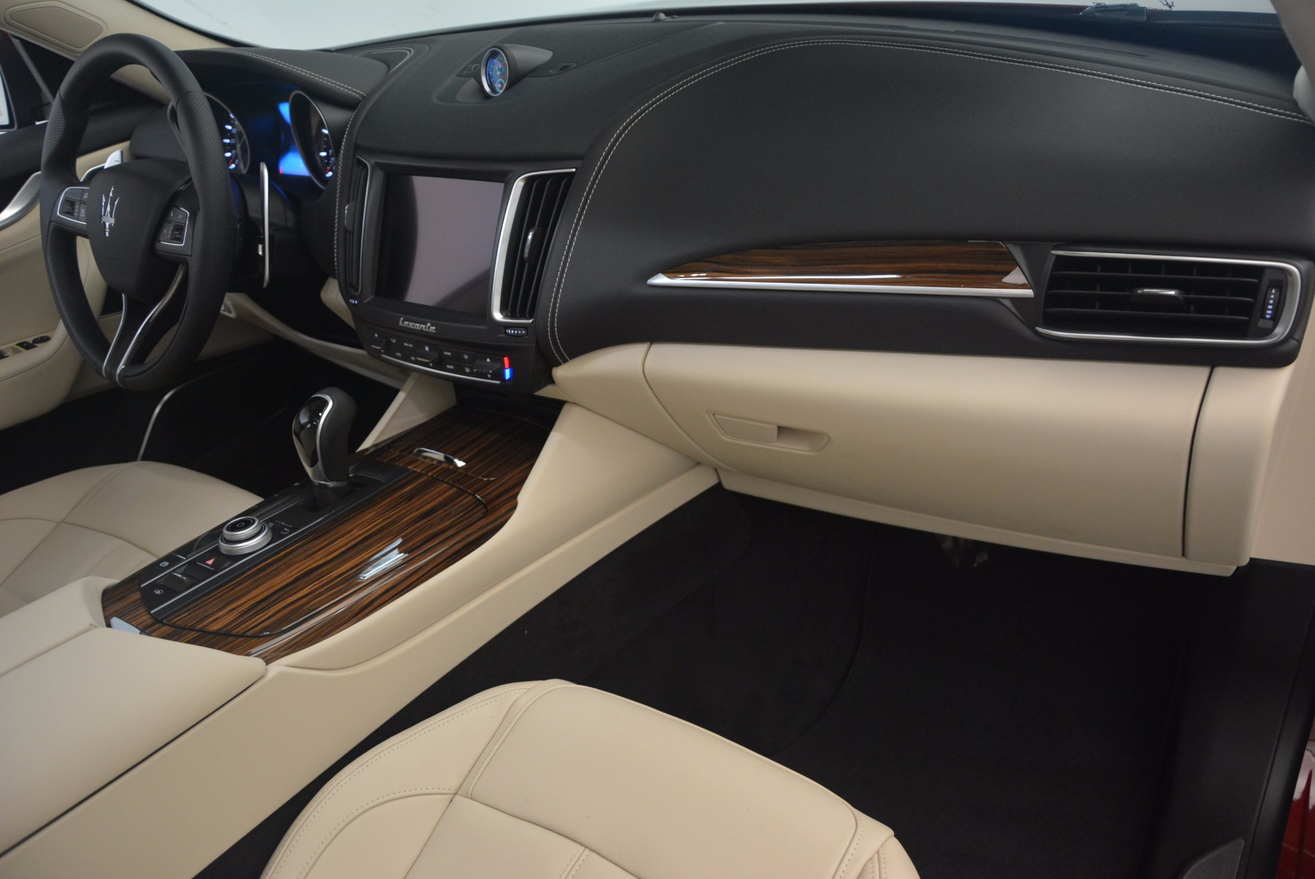 New-2017-Maserati-Levante