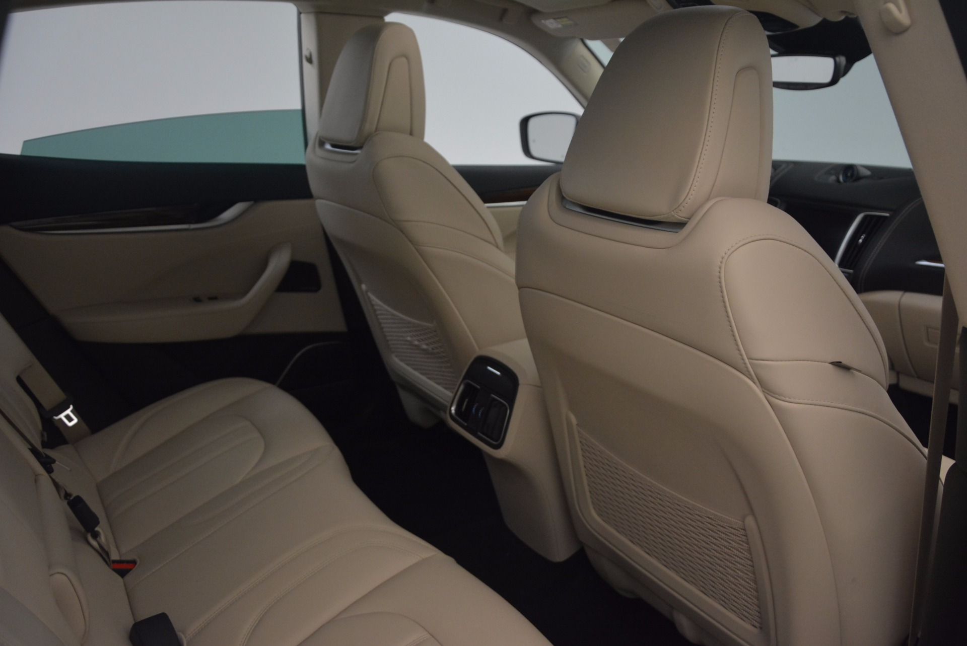 New-2017-Maserati-Levante