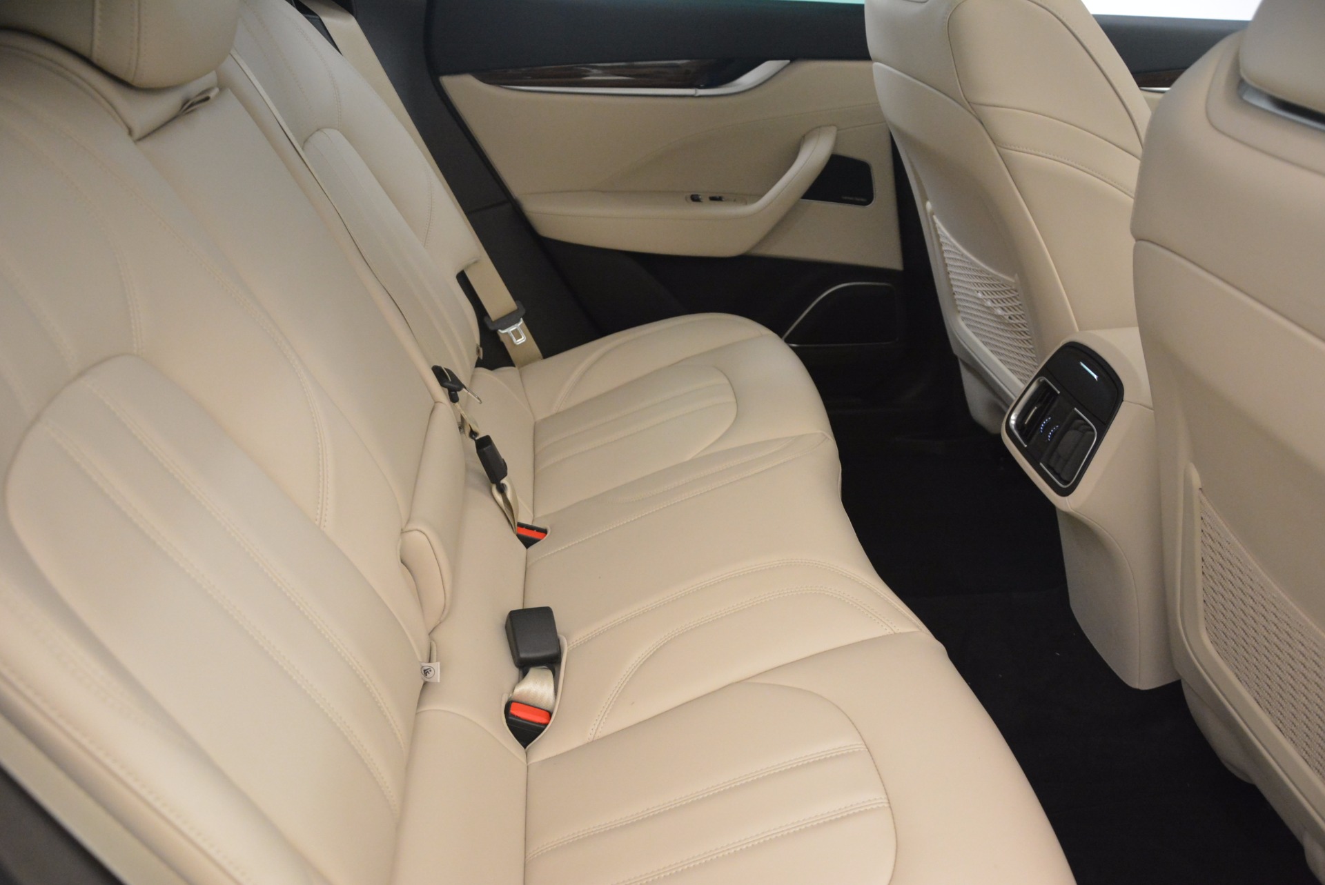 New-2017-Maserati-Levante