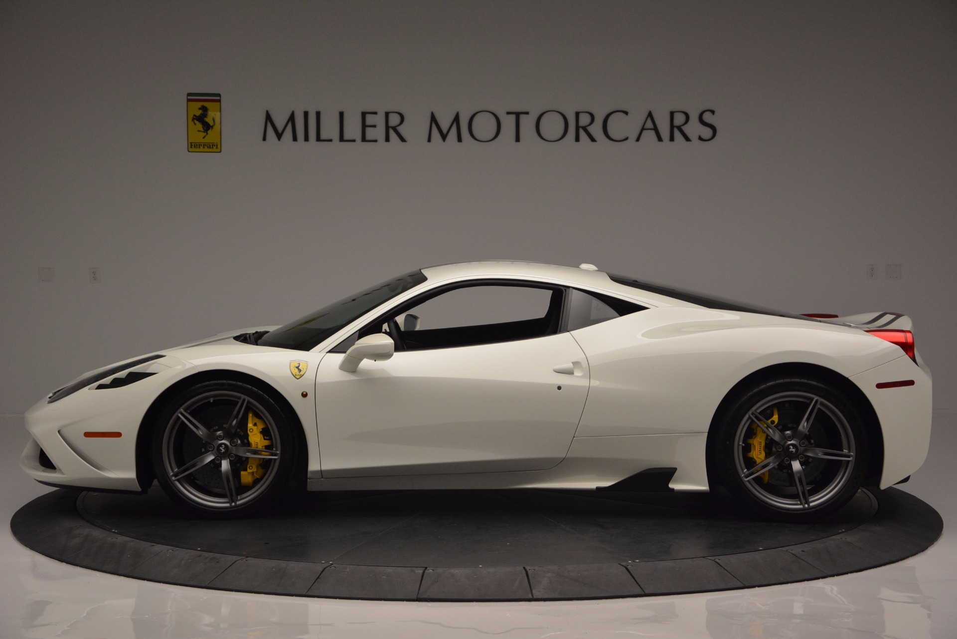 Used-2015-Ferrari-458-Speciale