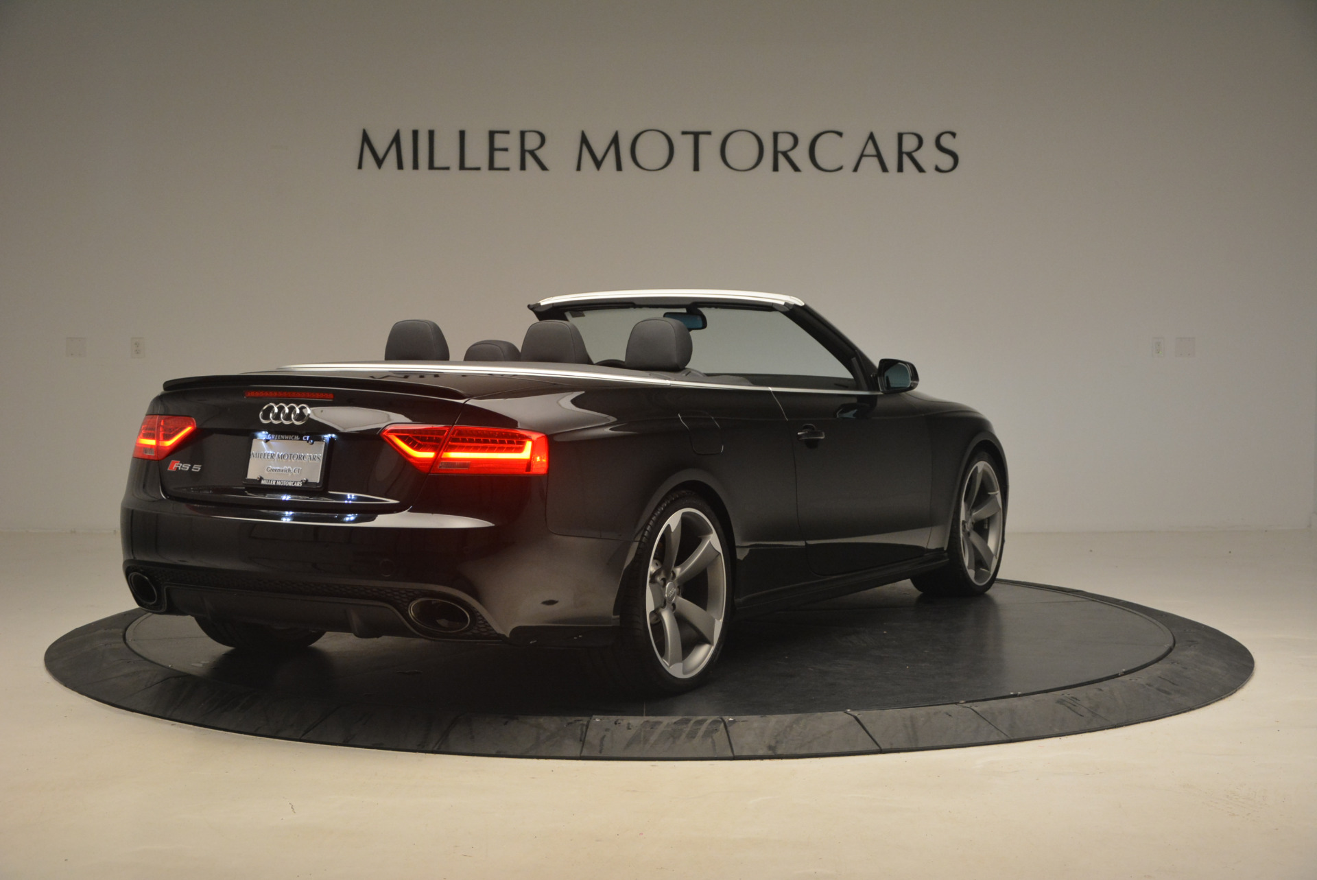 Used-2014-Audi-RS-5-quattro