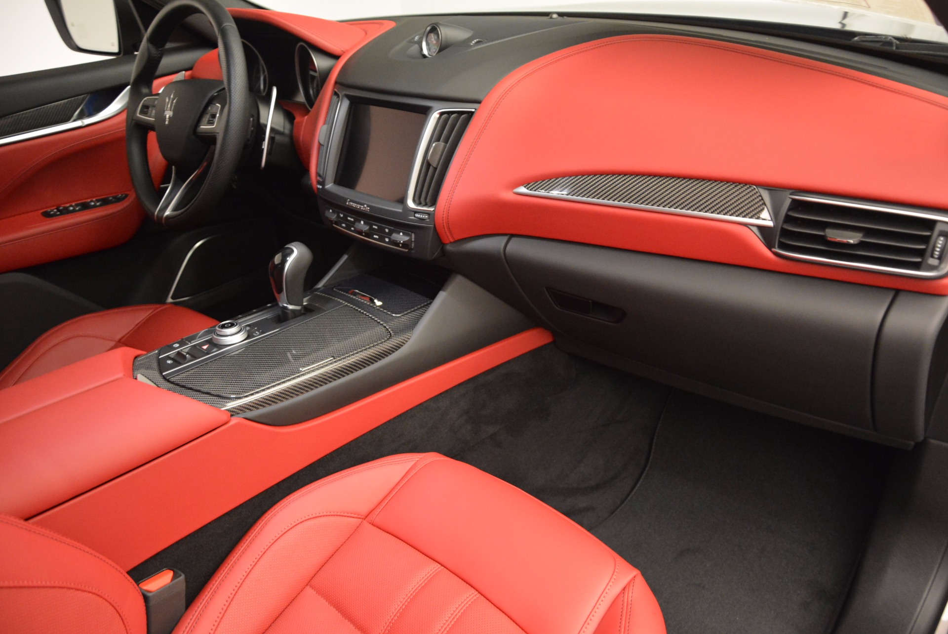 New-2017-Maserati-Levante-S