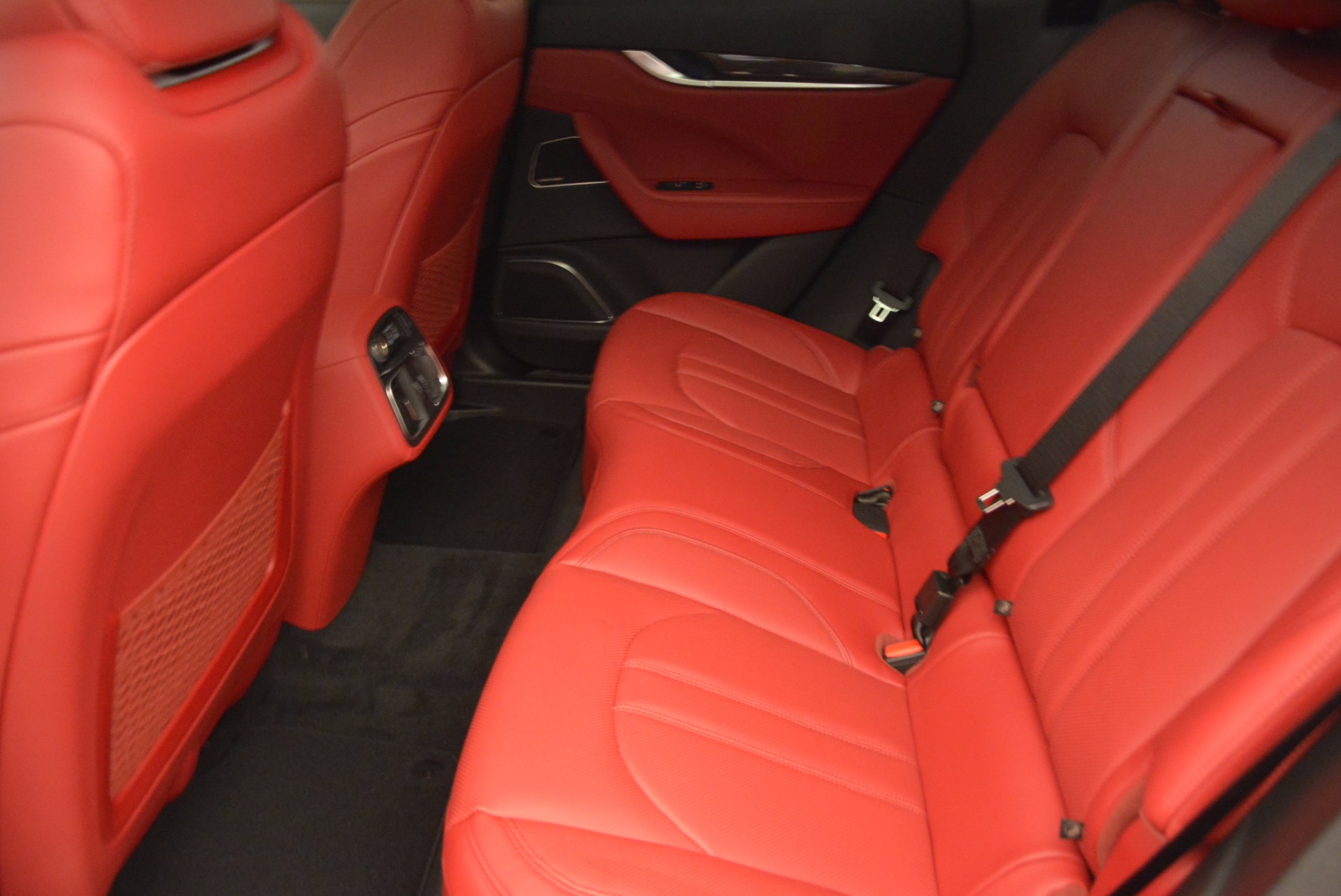 New-2017-Maserati-Levante-S