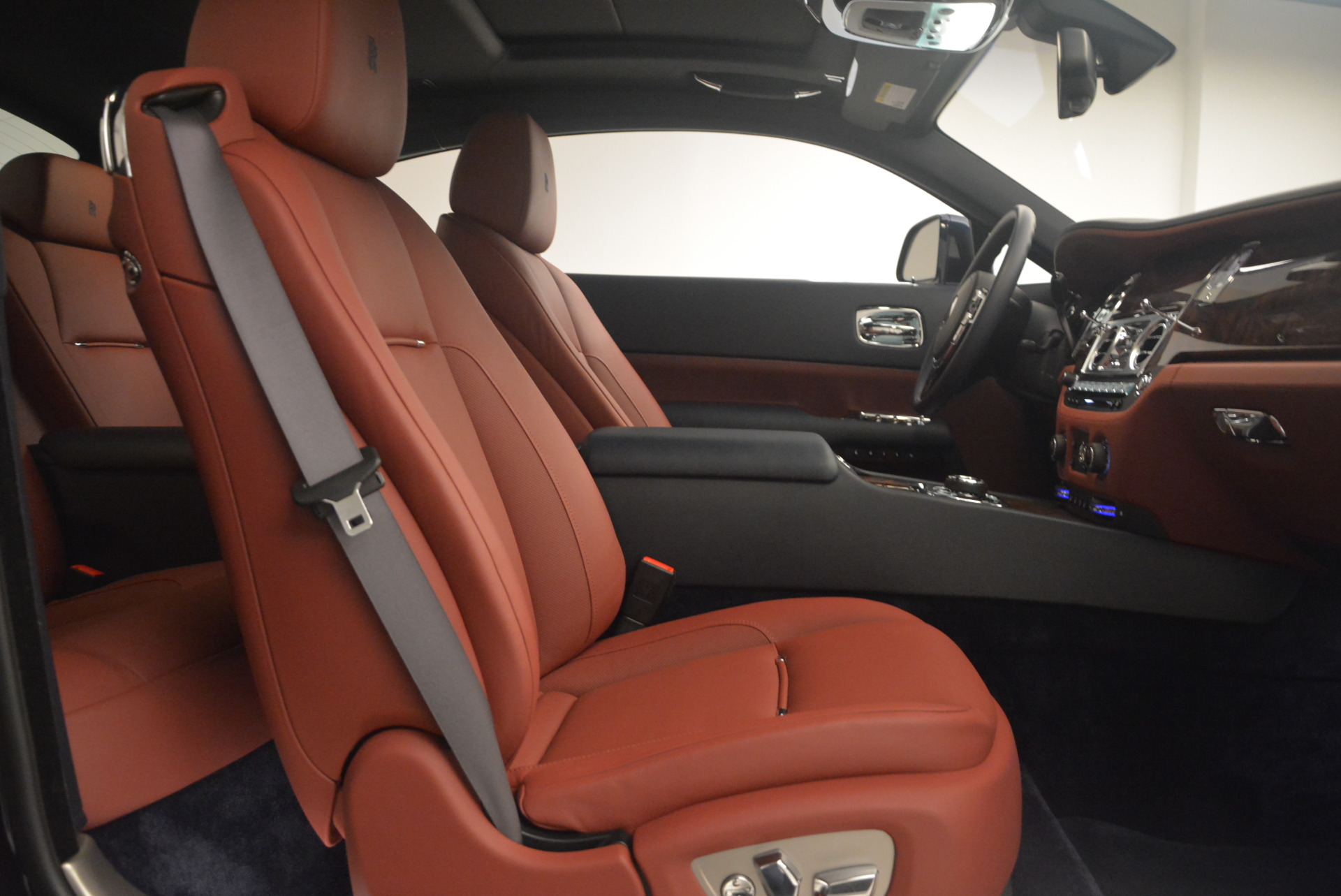 Used-2016-Rolls-Royce-Wraith