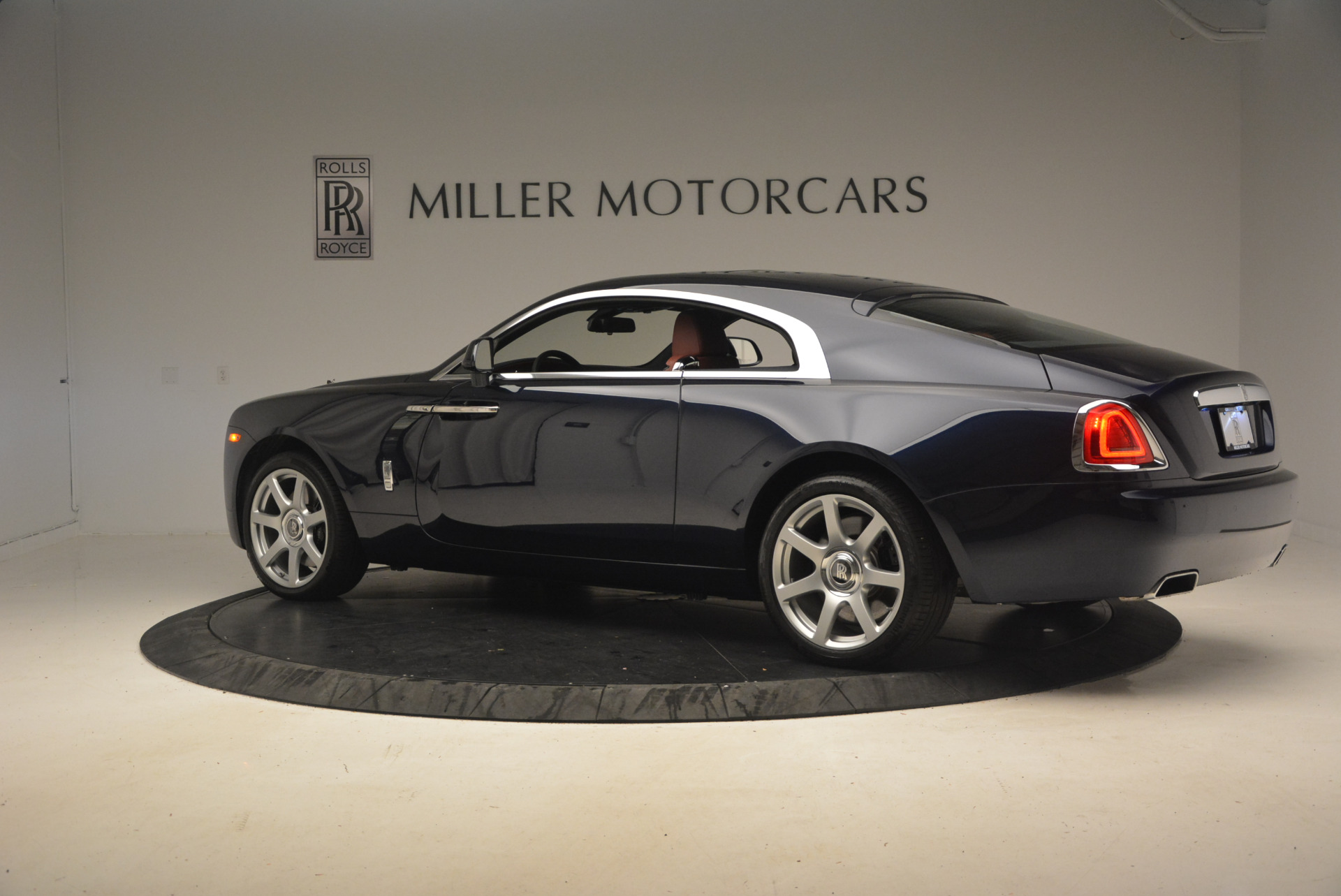 Used-2016-Rolls-Royce-Wraith