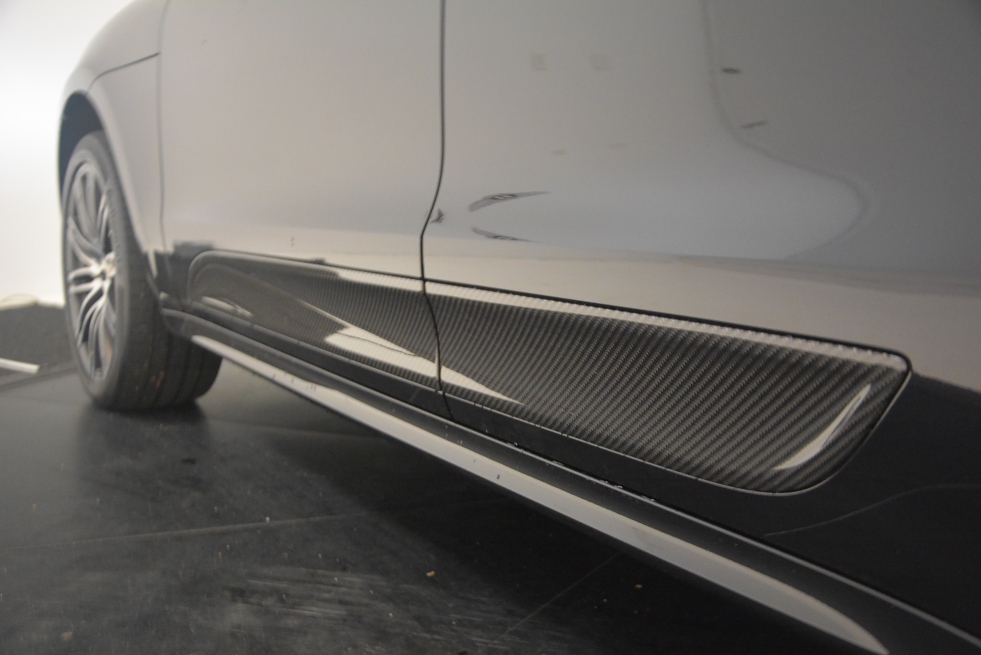 Used-2016-Porsche-Macan-Turbo