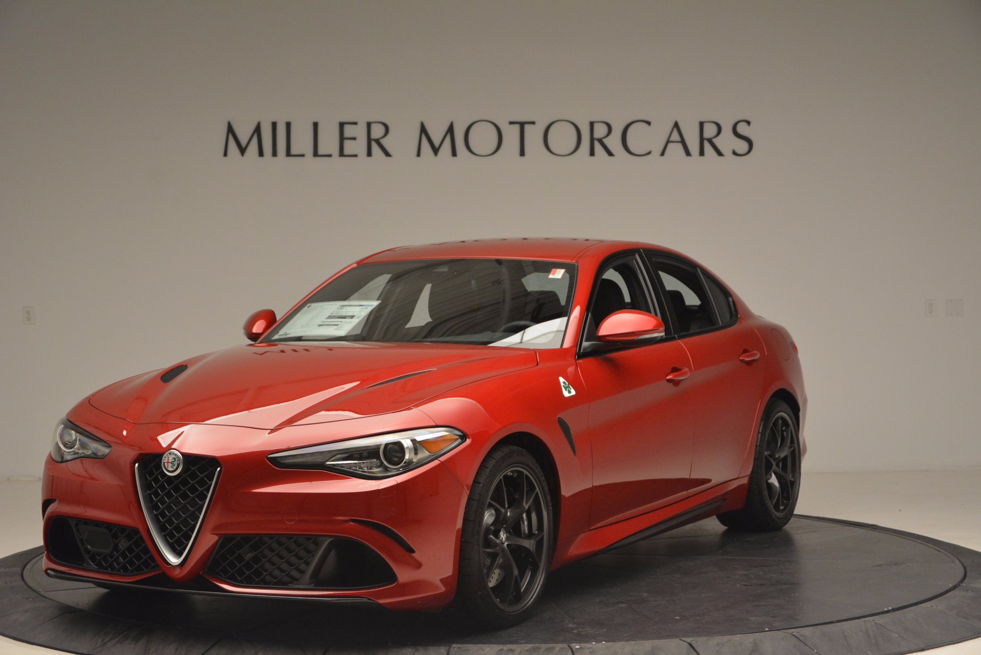 New-2017-Alfa-Romeo-Giulia-Quadrifoglio-Quadrifoglio