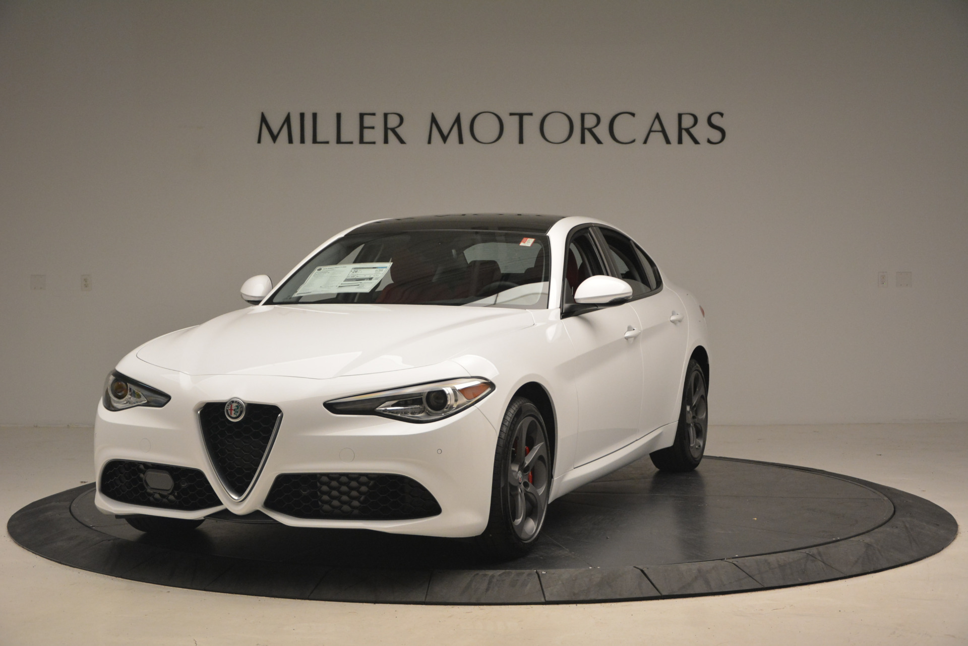 New-2017-Alfa-Romeo-Giulia-Ti-Q4