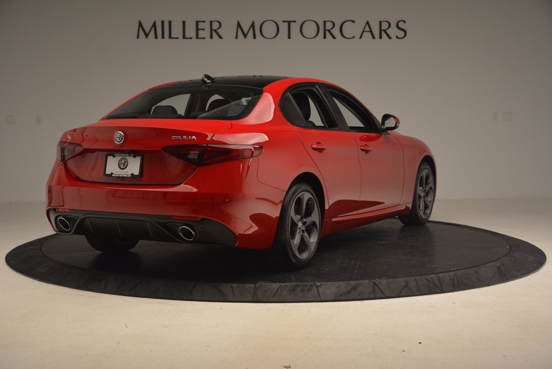 New-2017-Alfa-Romeo-Giulia-Ti-Sport-Q4